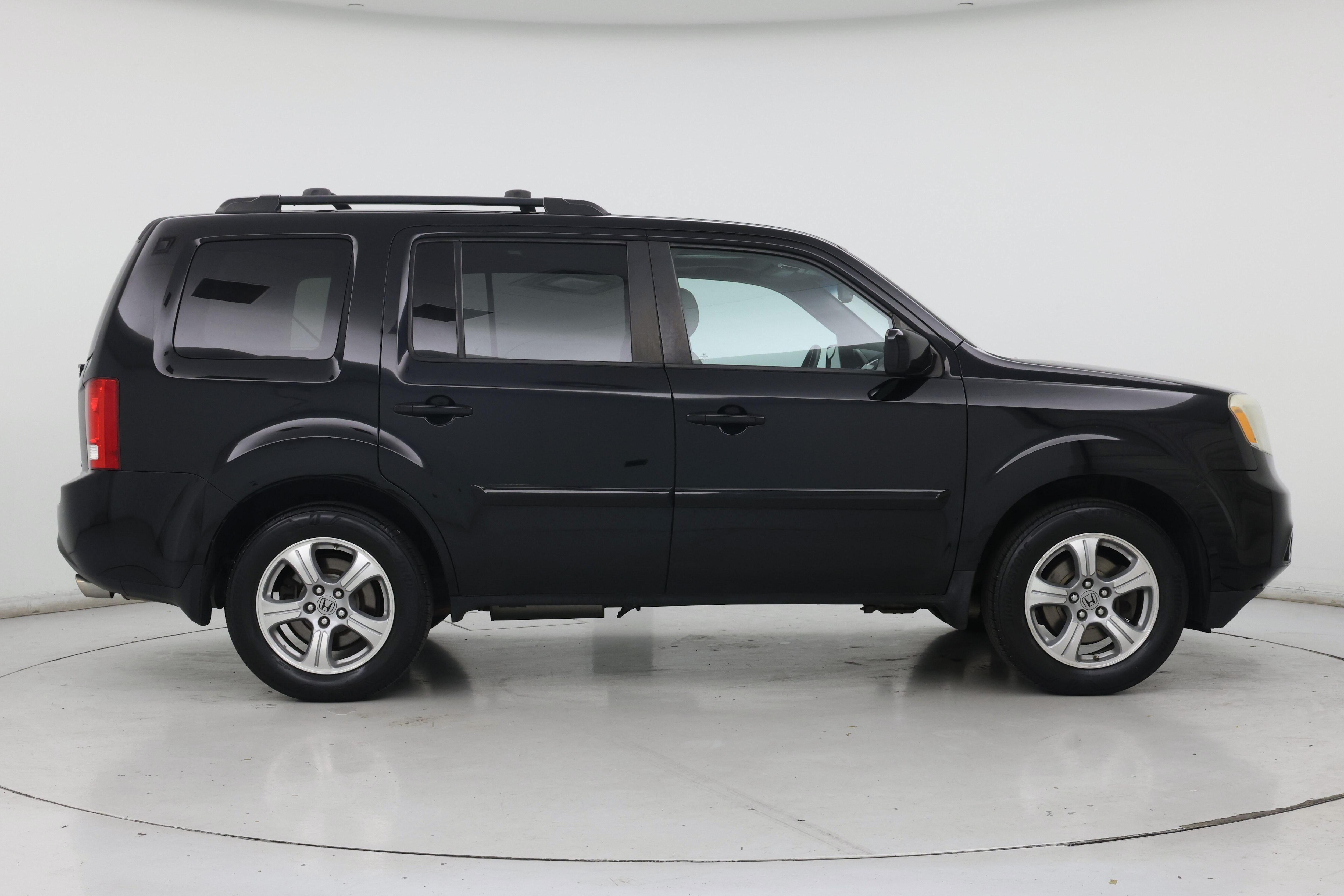 Thumbnail: 2015 Honda Pilot - 7