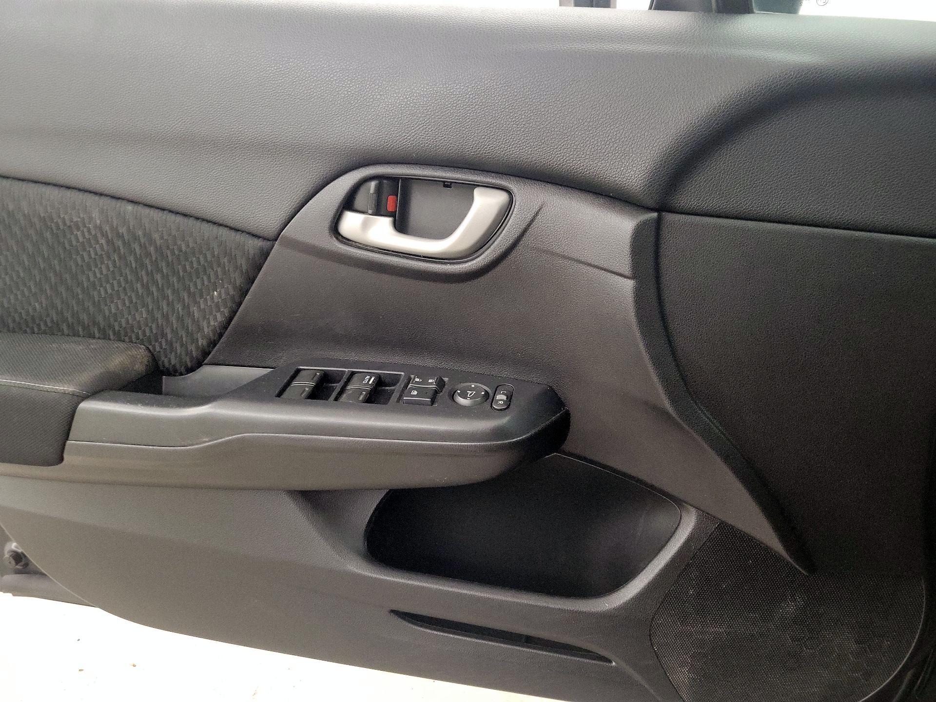 Thumbnail: 2014 Honda Civic - 12