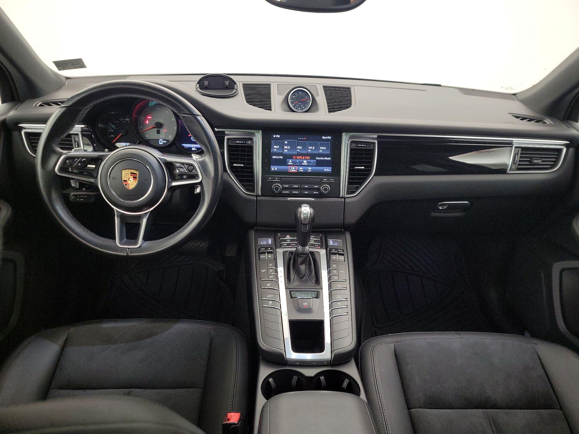 Thumbnail: 2018 Porsche Macan - 9