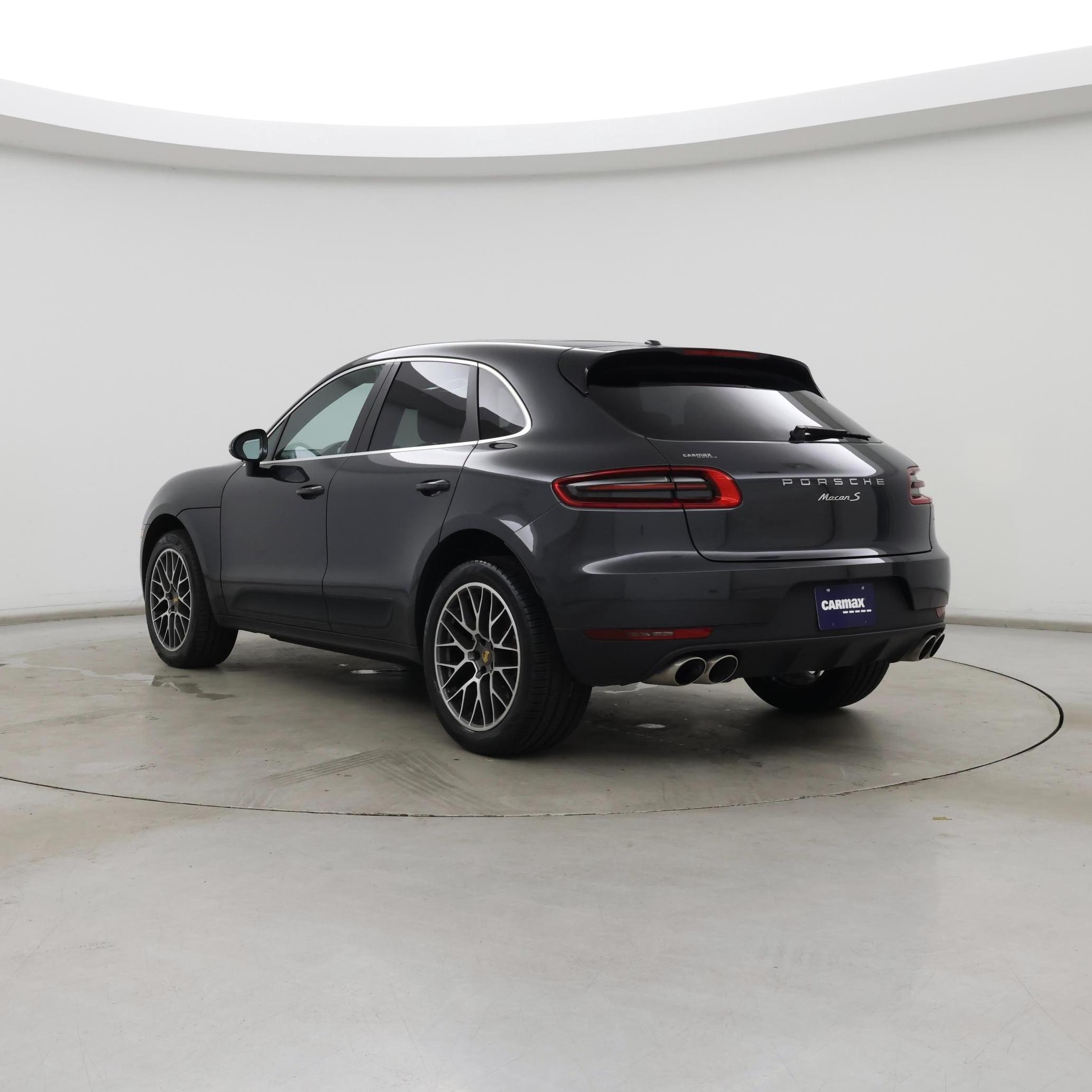 Thumbnail: 2018 Porsche Macan - 2