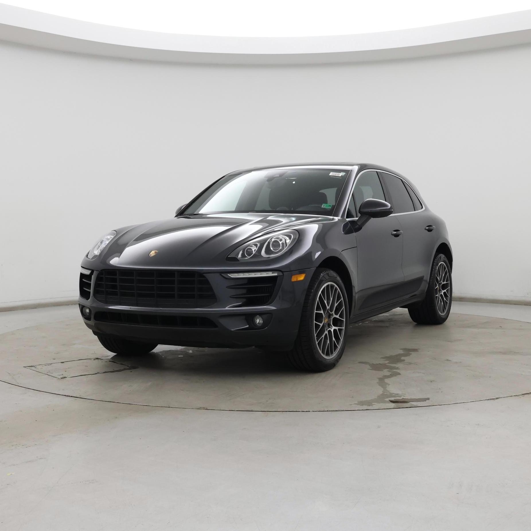 Thumbnail: 2018 Porsche Macan - 4