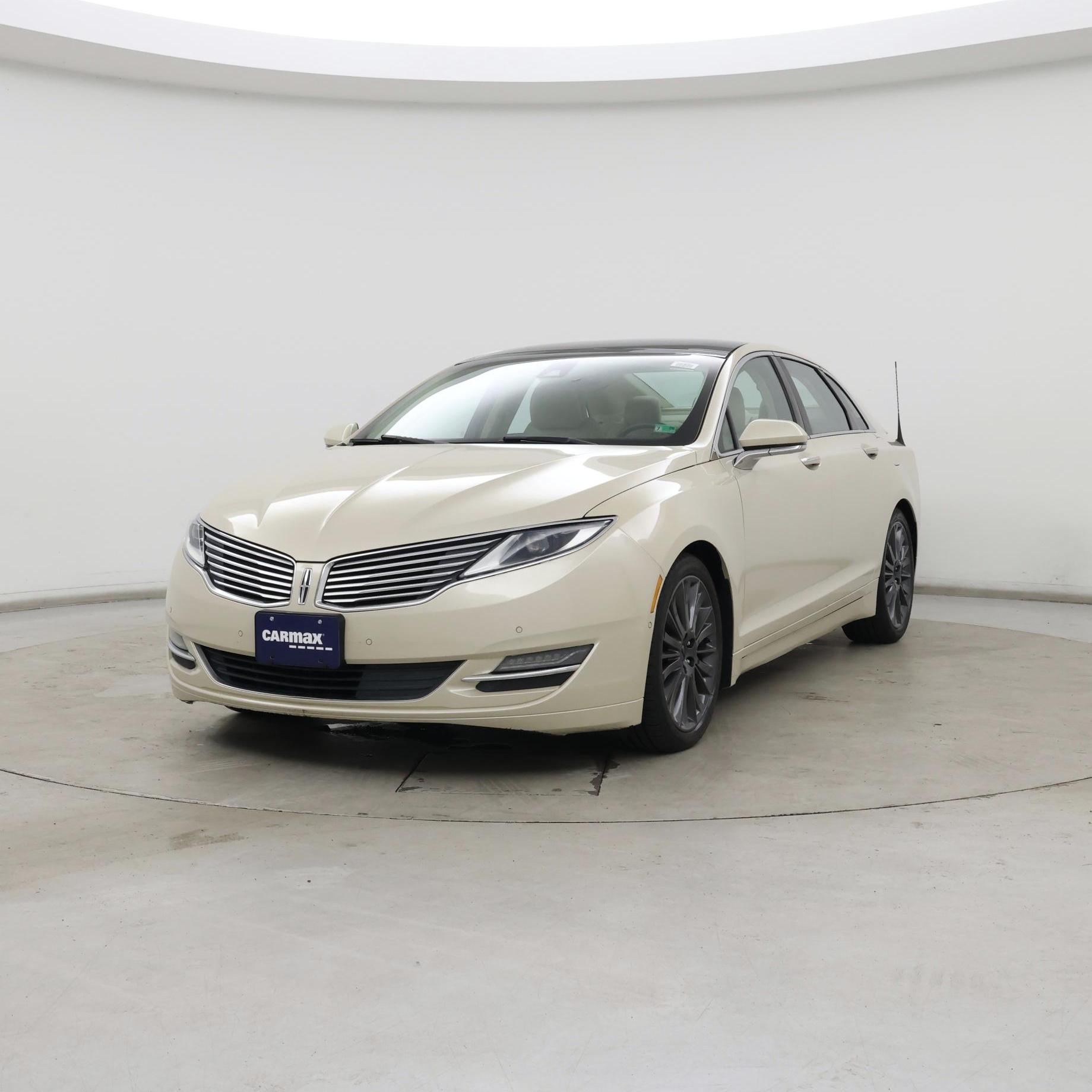 Thumbnail: 2014 Lincoln MKZ - 4