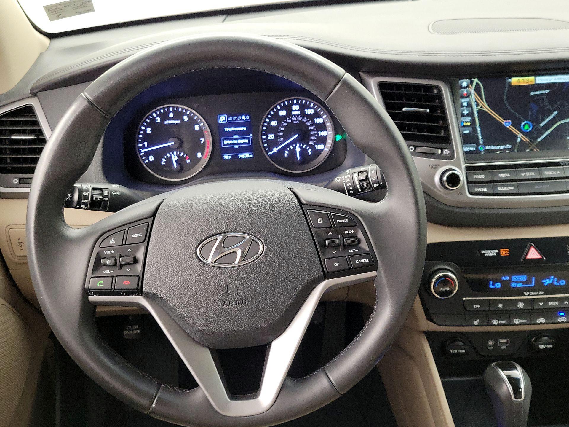 Thumbnail: 2017 Hyundai Tucson - 10