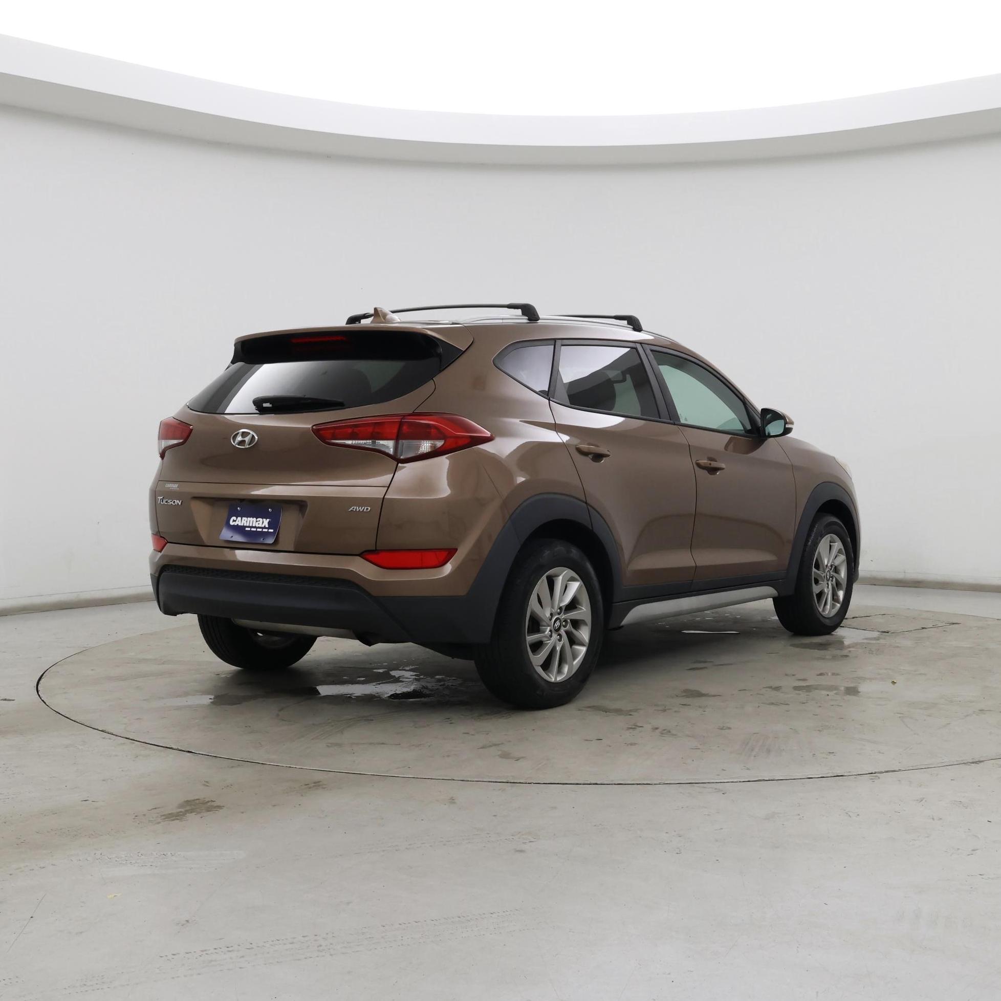 Thumbnail: 2017 Hyundai Tucson - 8