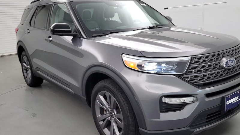 2022 Ford Explorer XLT Hero Image