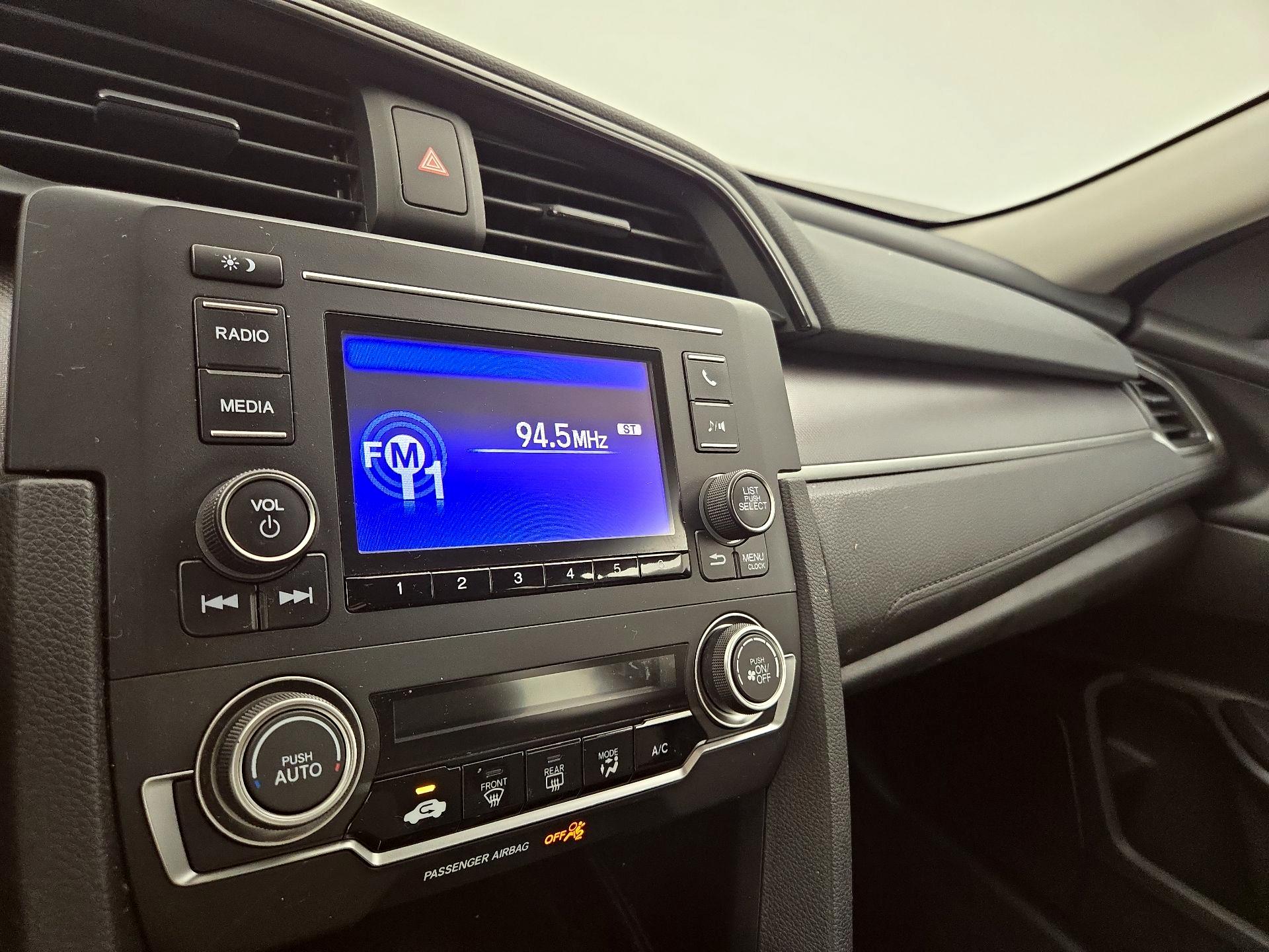 Thumbnail: 2016 Honda Civic - 15