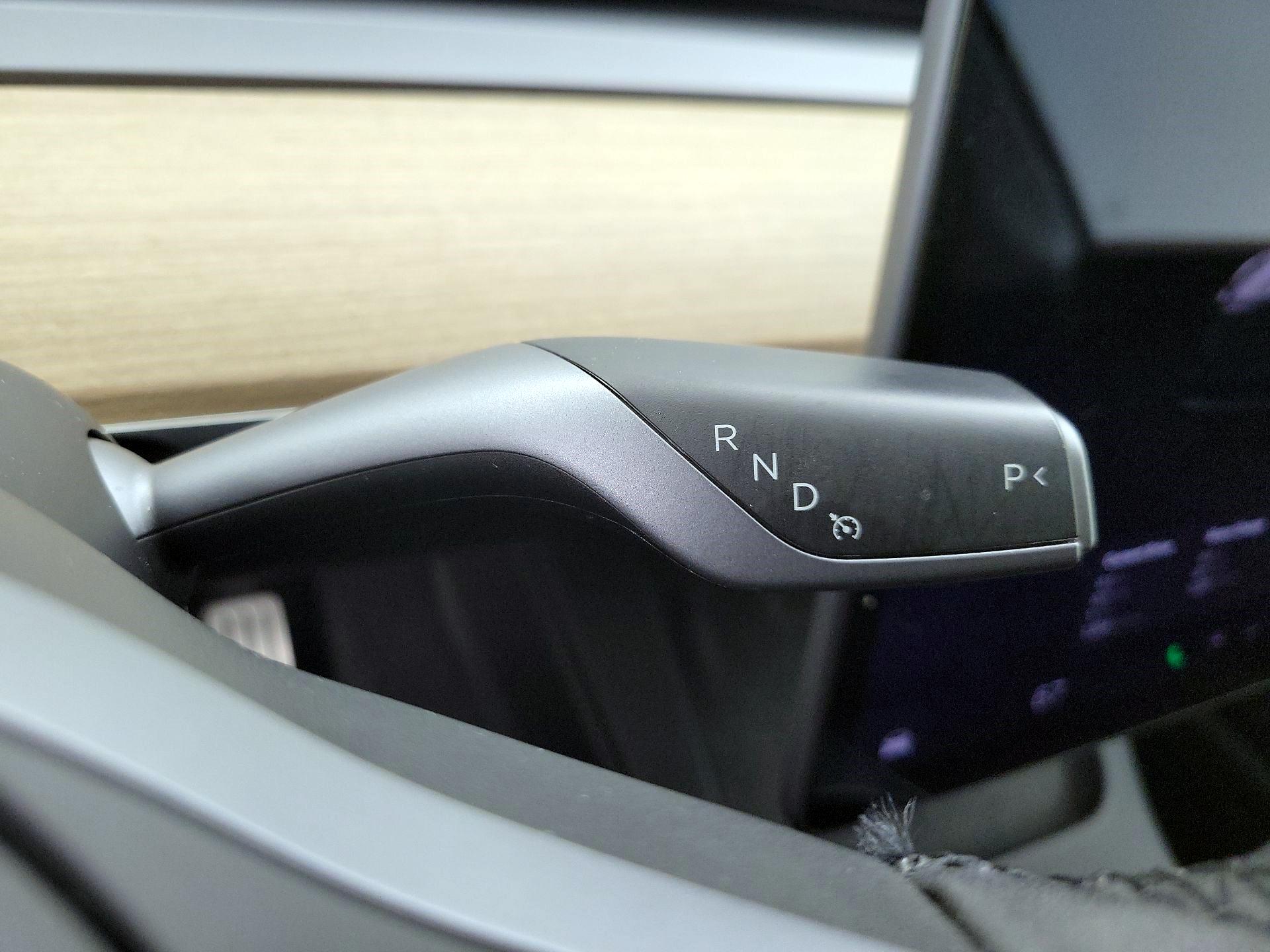 Thumbnail: 2022 Tesla Model Y - 17