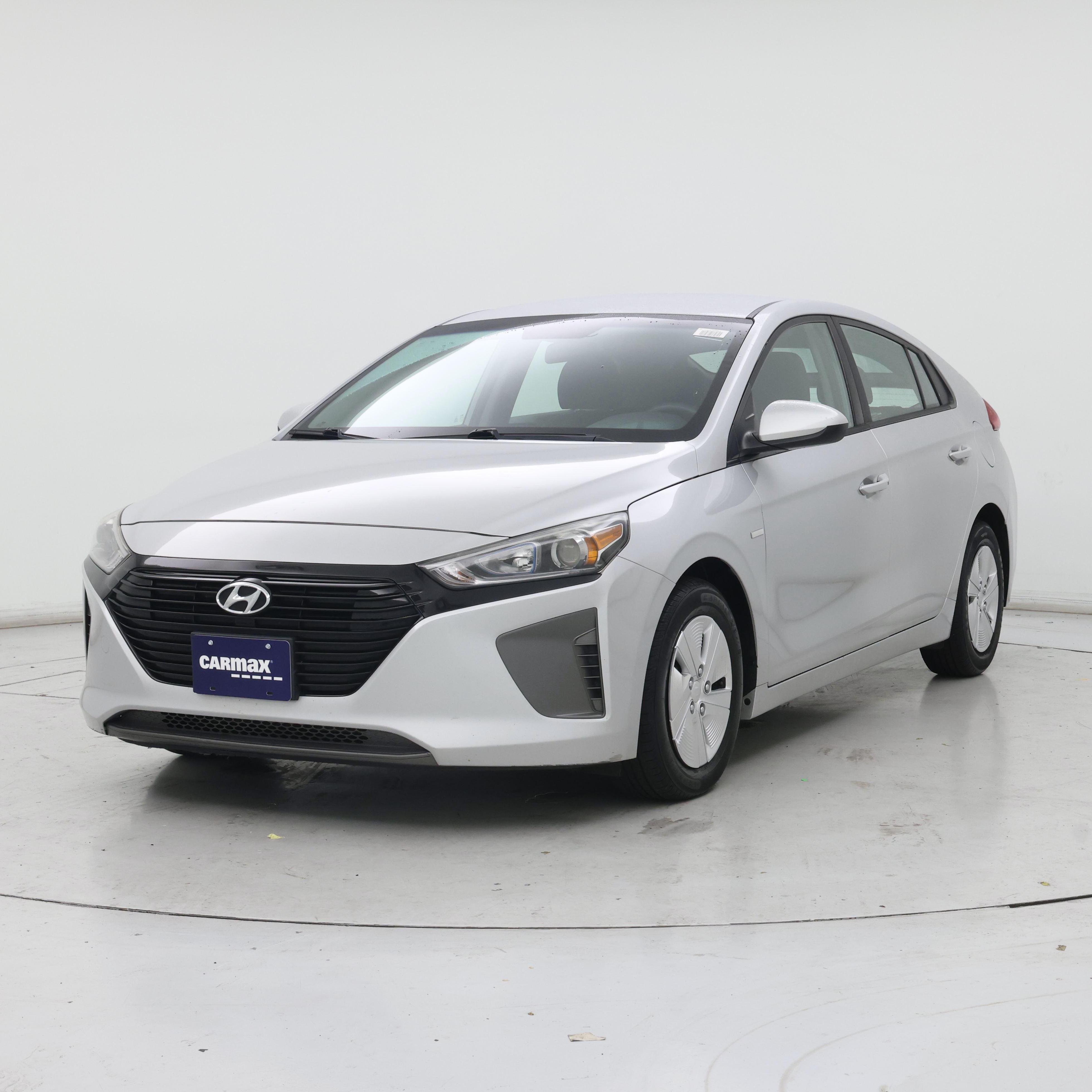 Thumbnail: 2019 Hyundai Ioniq - 4