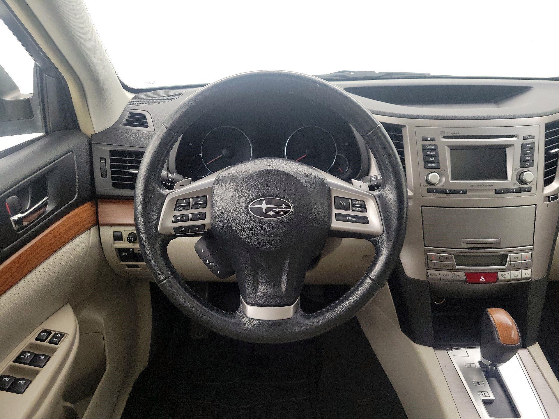 Thumbnail: 2014 Subaru Outback - 10