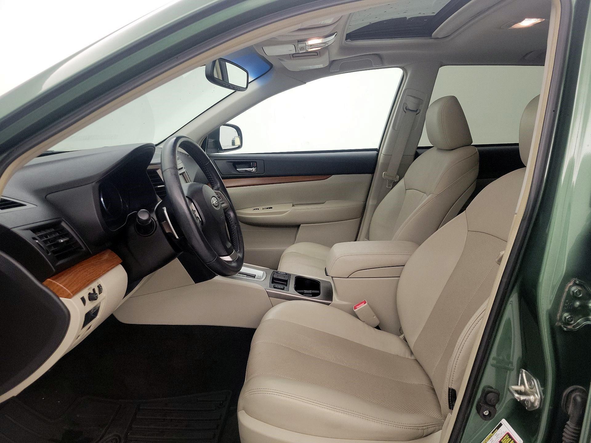 Thumbnail: 2014 Subaru Outback - 11