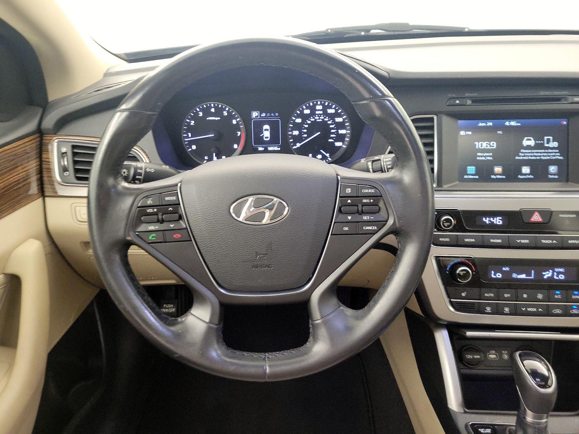 Thumbnail: 2017 Hyundai Sonata - 10