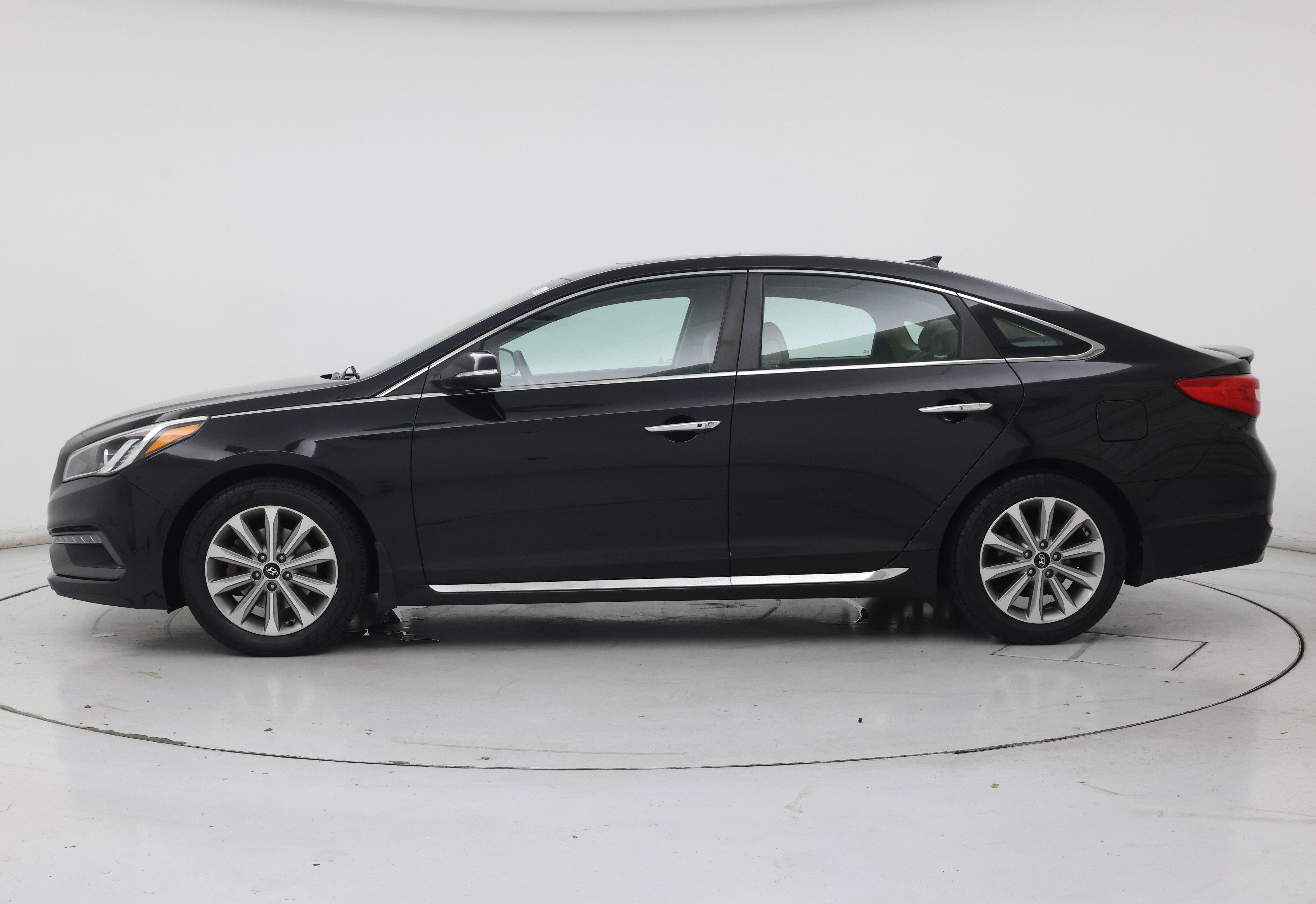 Thumbnail: 2017 Hyundai Sonata - 3