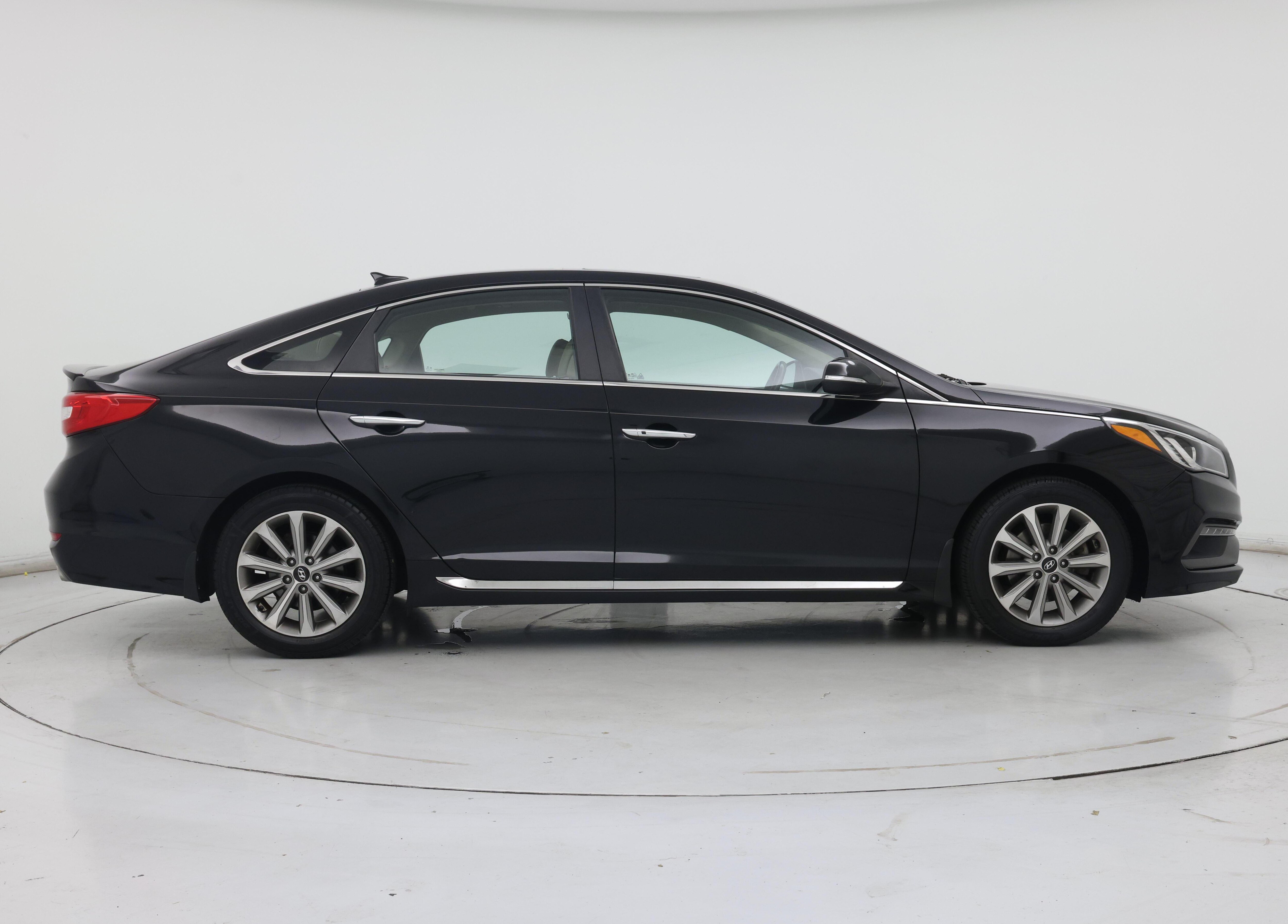Thumbnail: 2017 Hyundai Sonata - 7