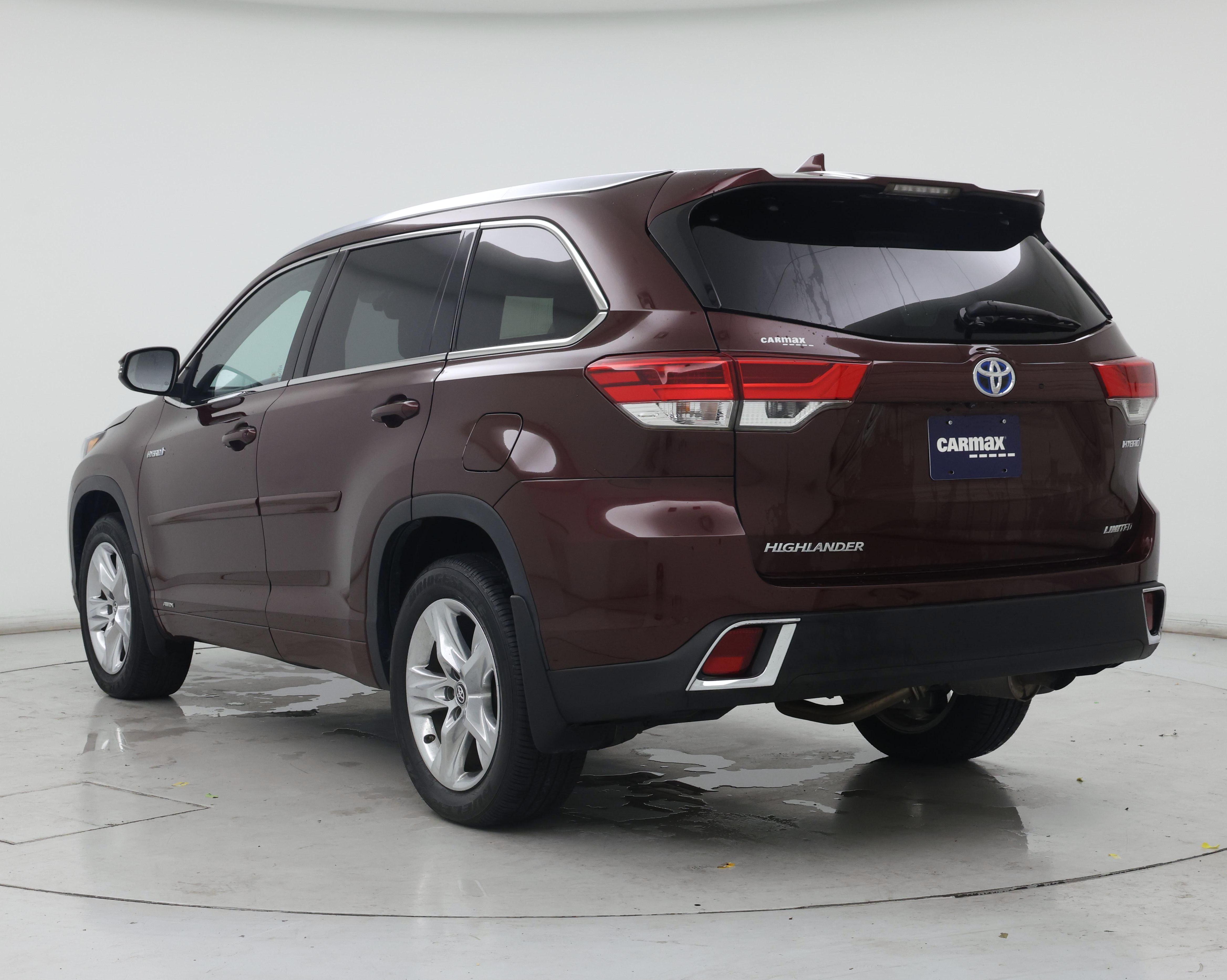 Thumbnail: 2019 Toyota Highlander - 2