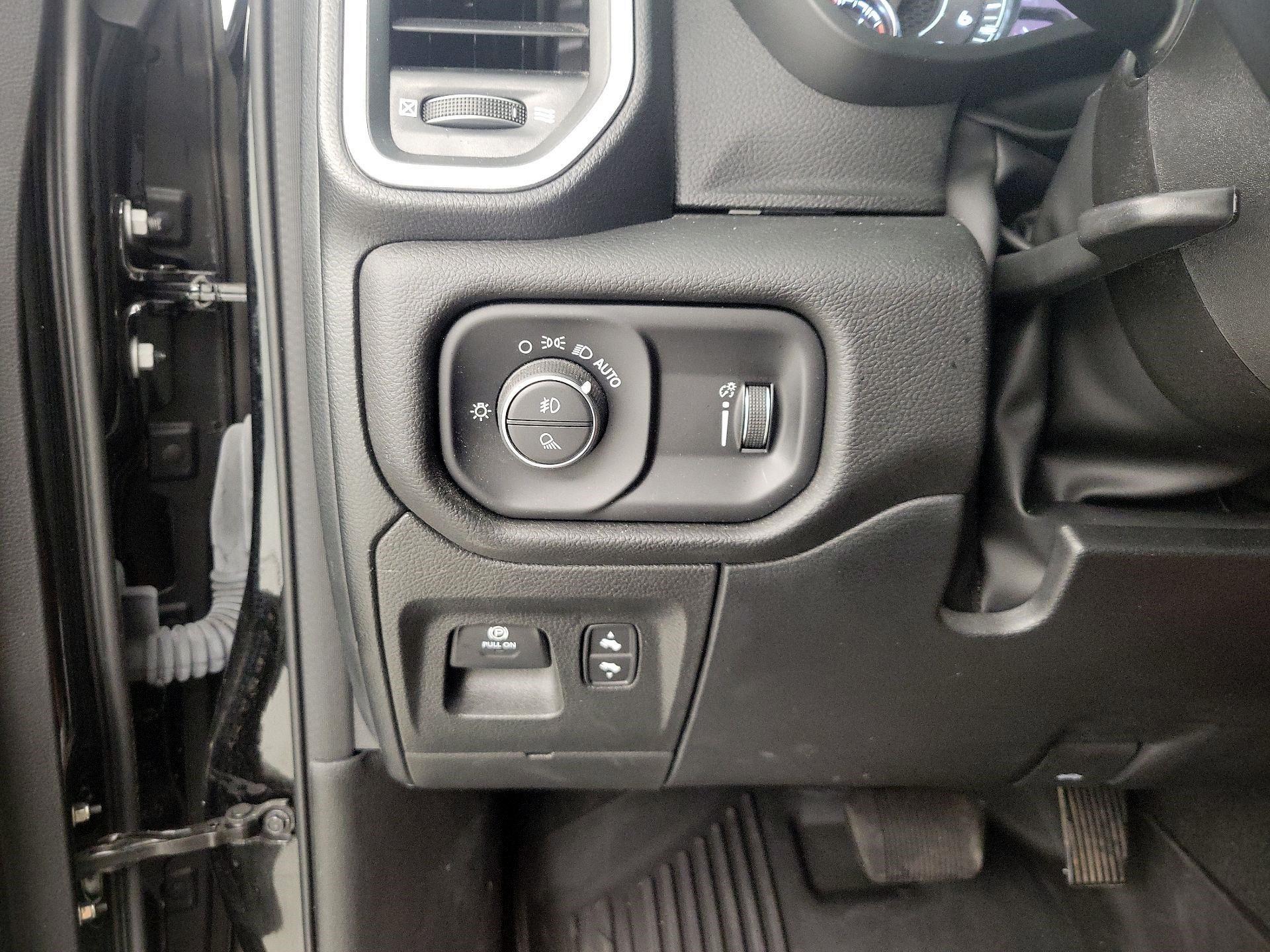 Thumbnail: 2023 RAM 1500 - 13