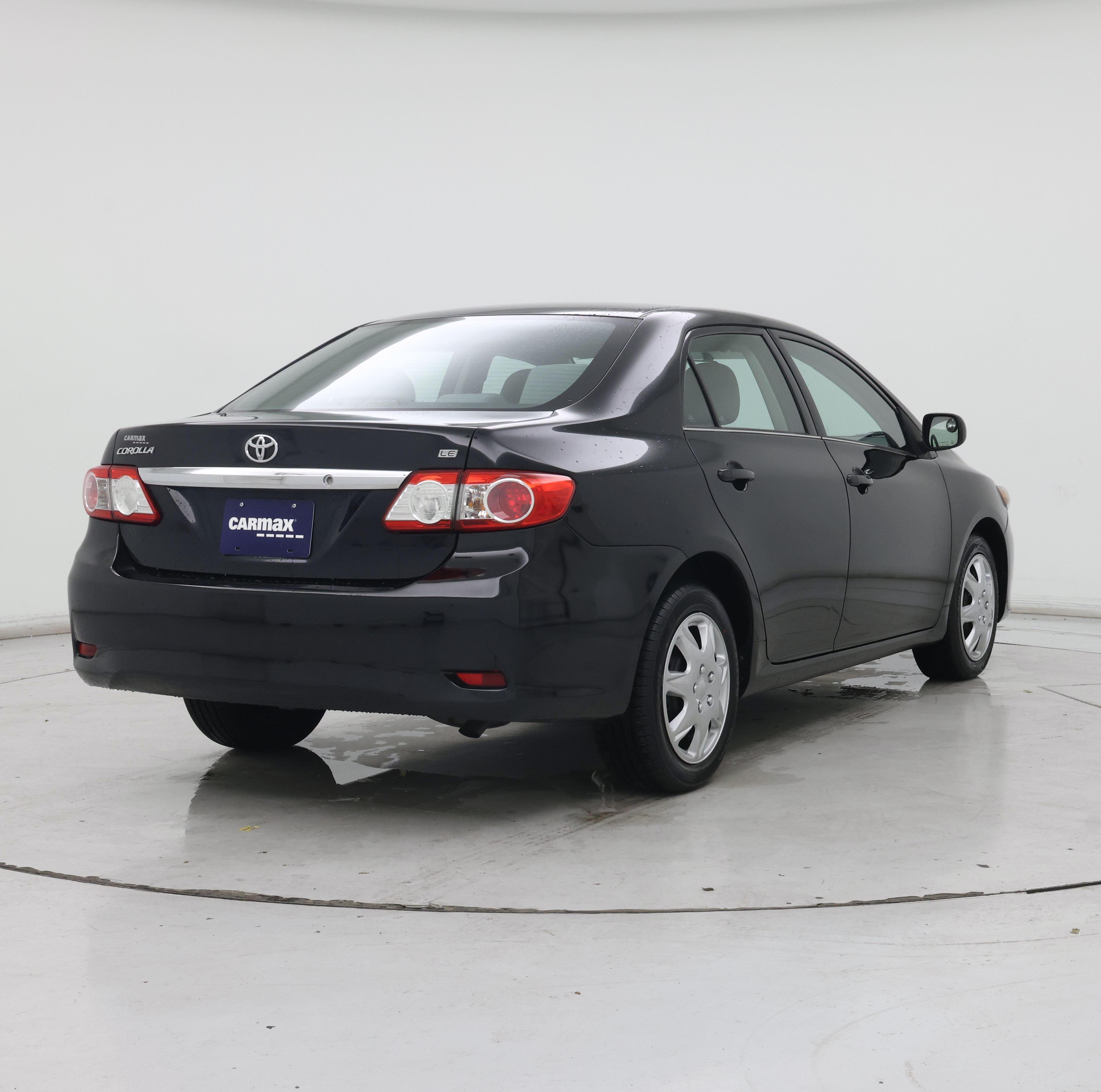 Thumbnail: 2013 Toyota Corolla - 8