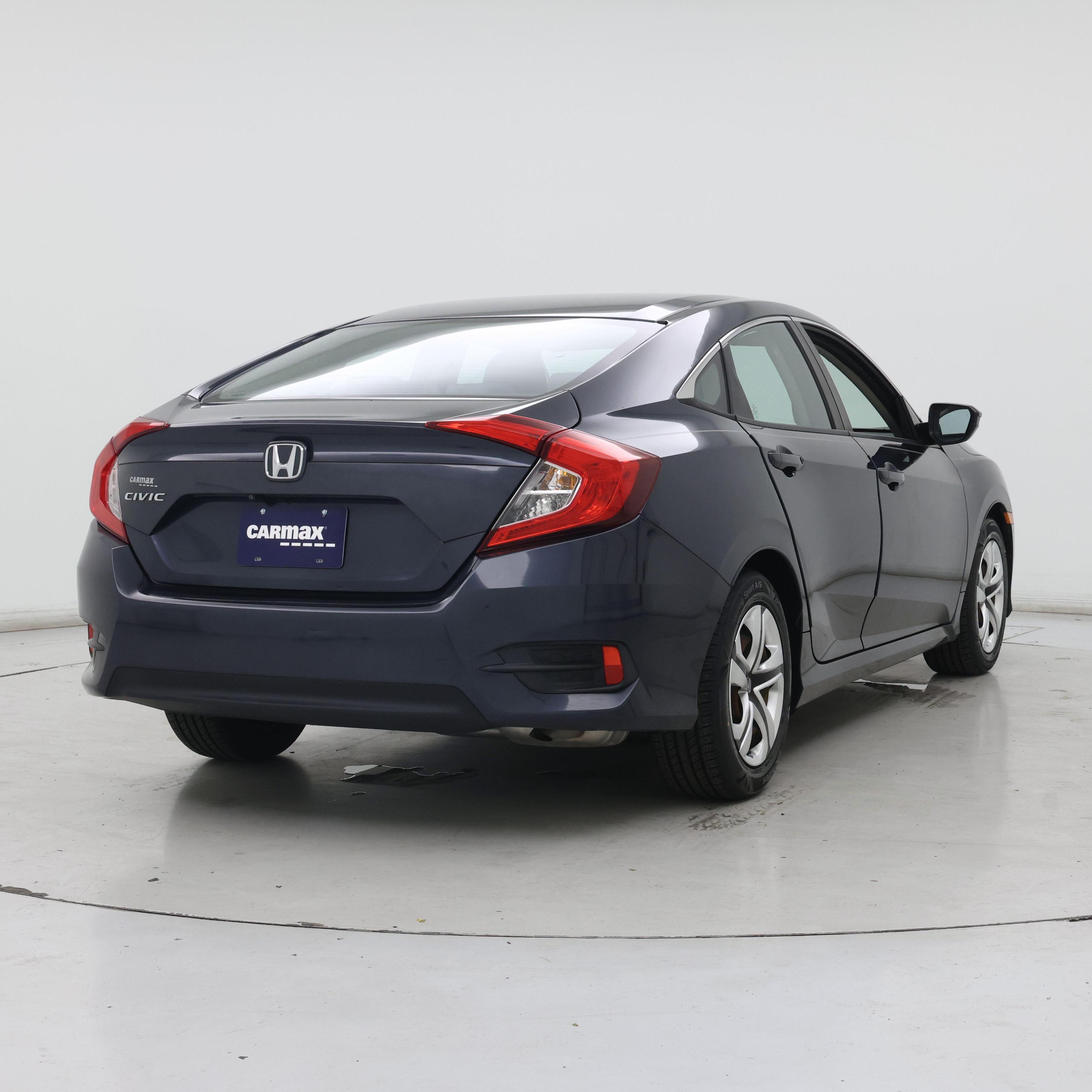 Thumbnail: 2016 Honda Civic - 8
