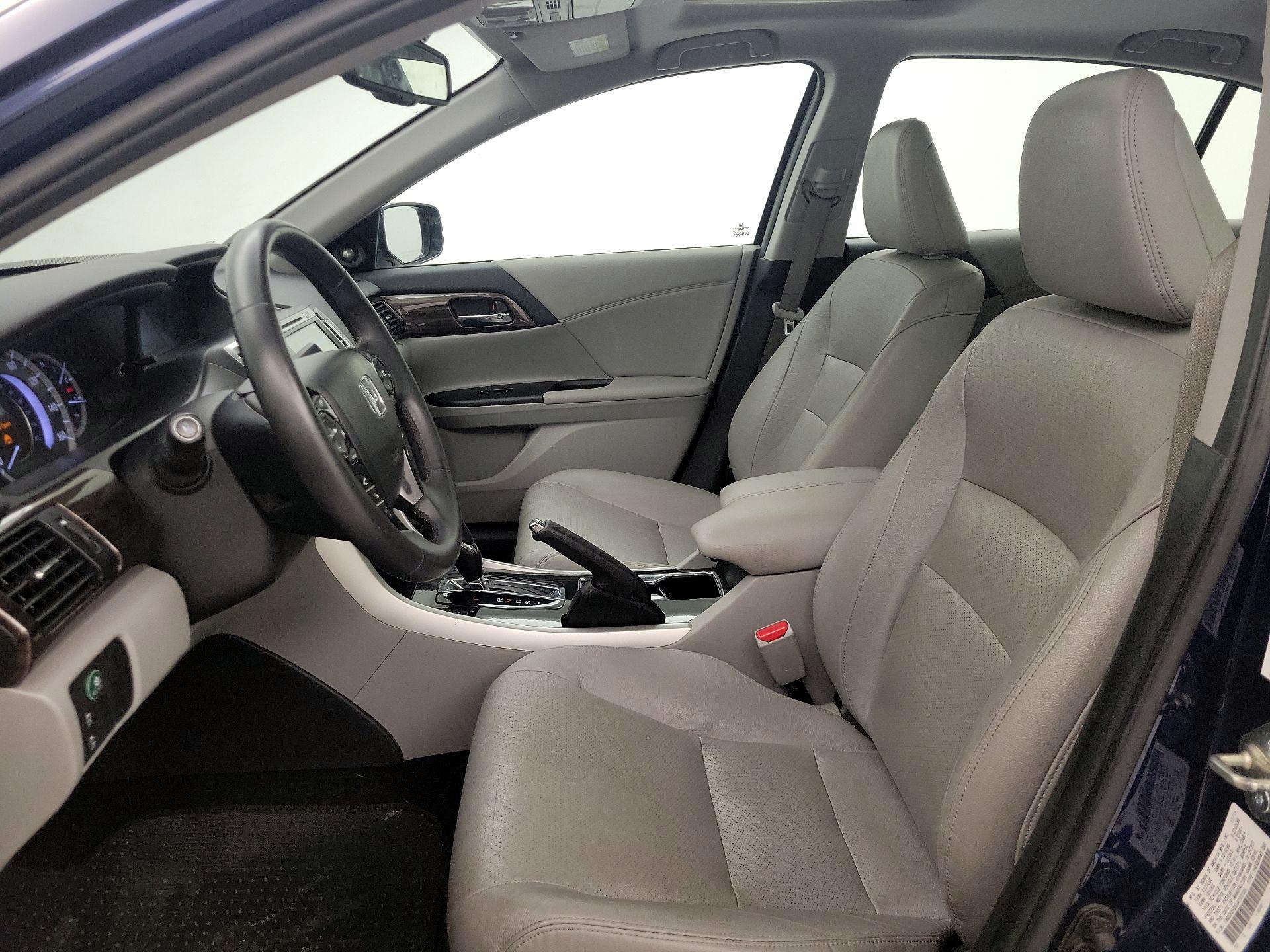 Thumbnail: 2016 Honda Accord - 11