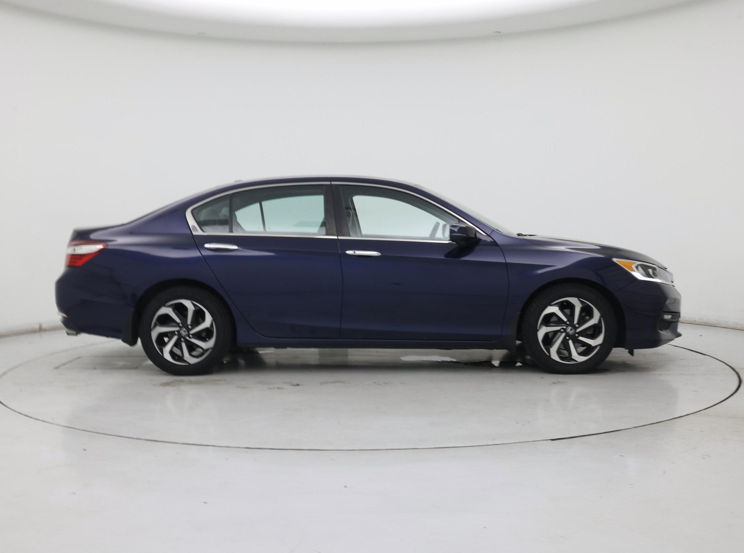 Thumbnail: 2016 Honda Accord - 7