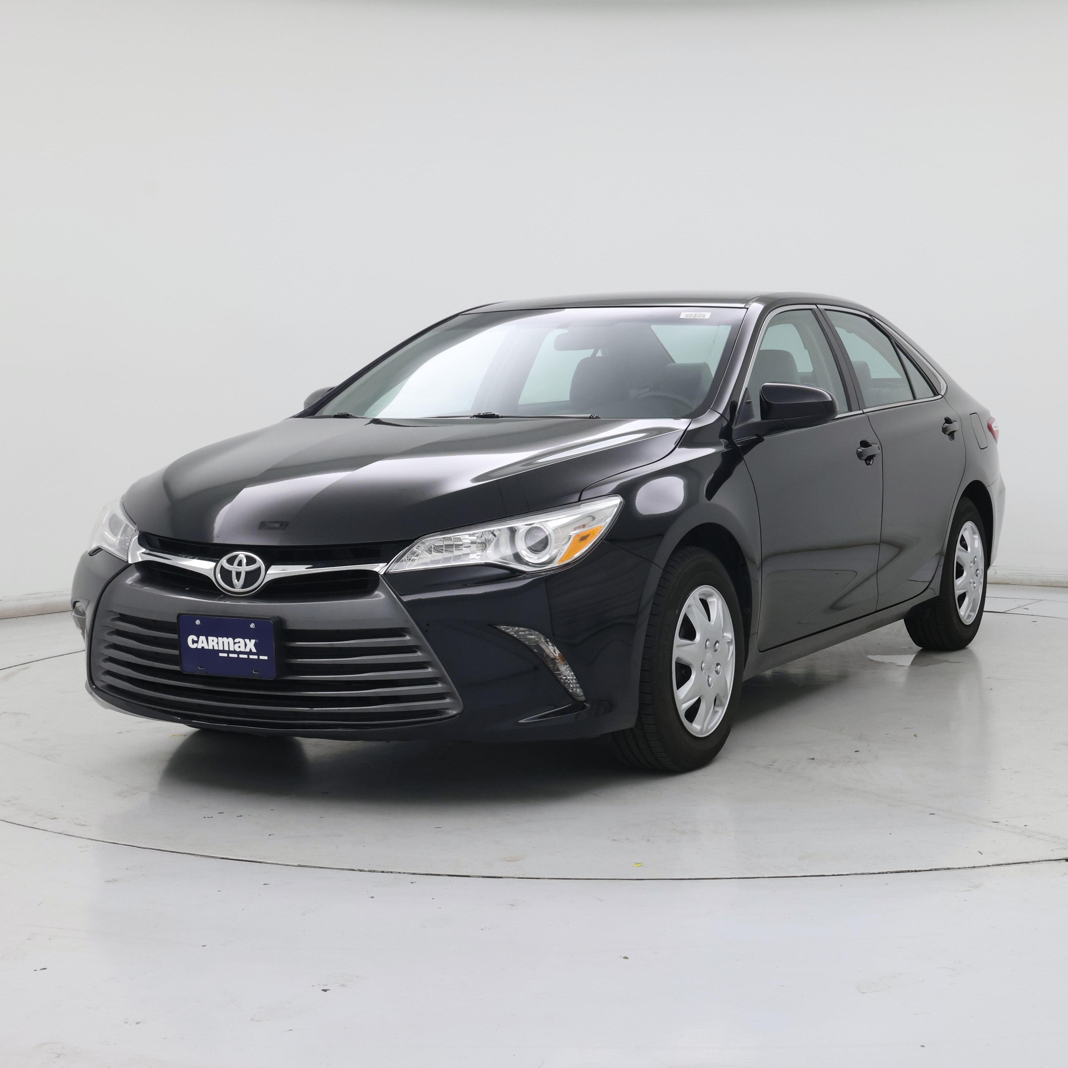 Thumbnail: 2016 Toyota Camry - 4