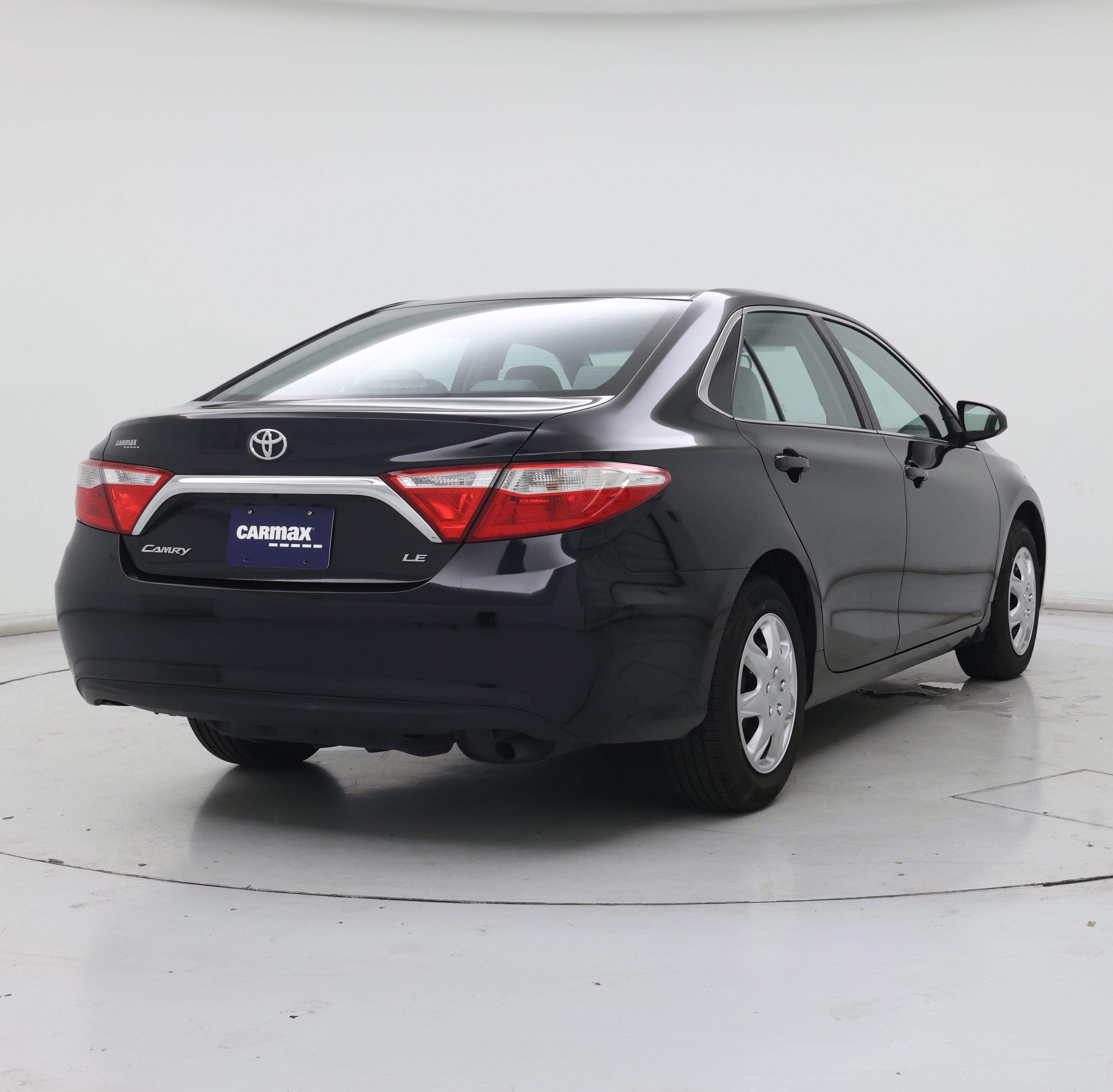 Thumbnail: 2016 Toyota Camry - 8