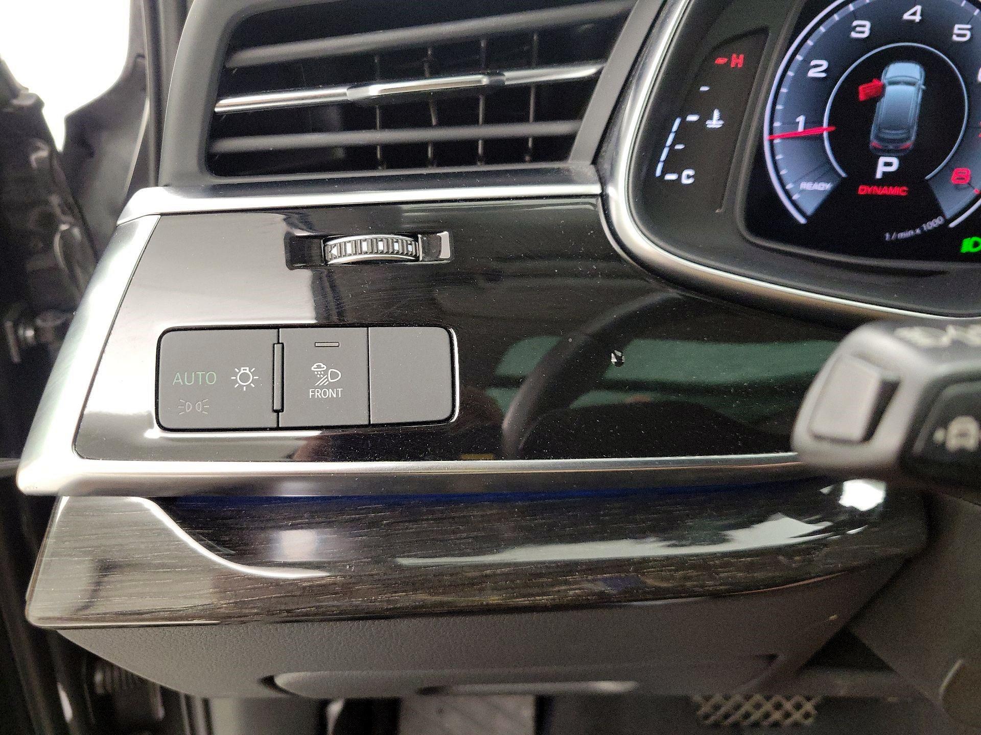 Thumbnail: 2023 Audi Q7 - 13