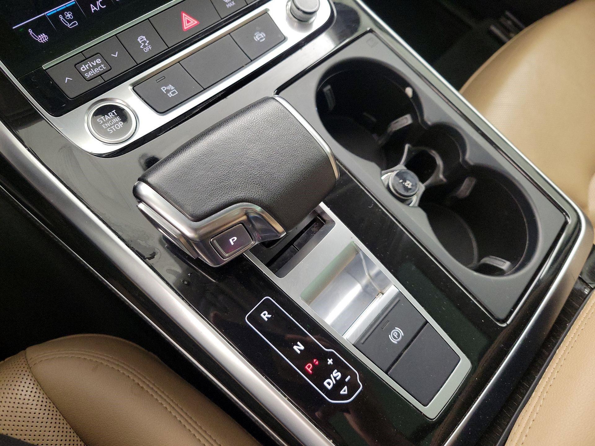Thumbnail: 2023 Audi Q7 - 18