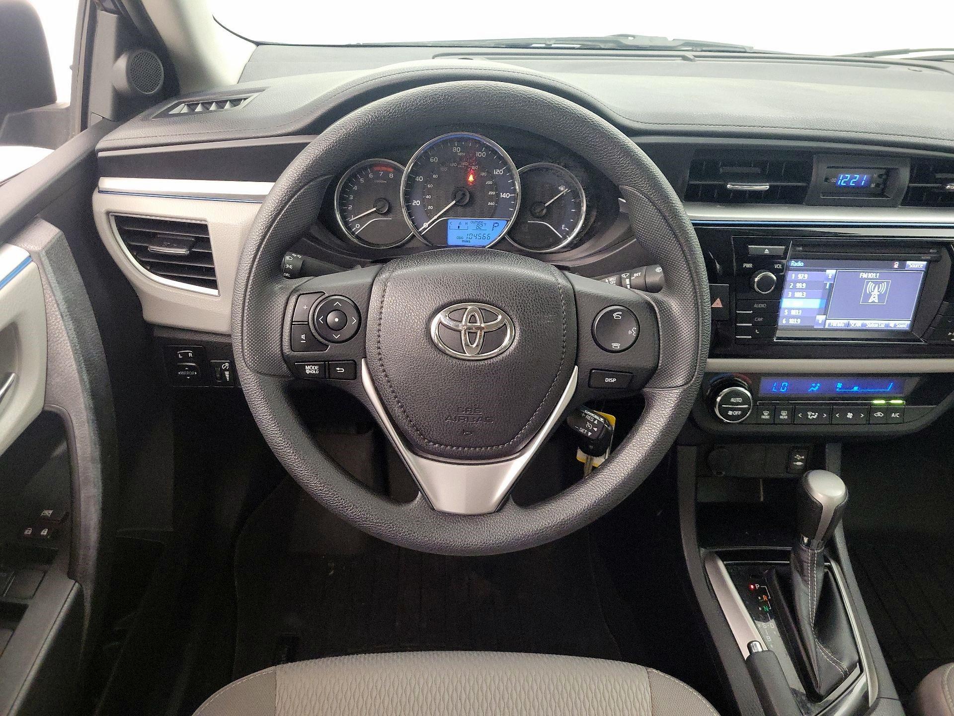 Thumbnail: 2014 Toyota Corolla - 10