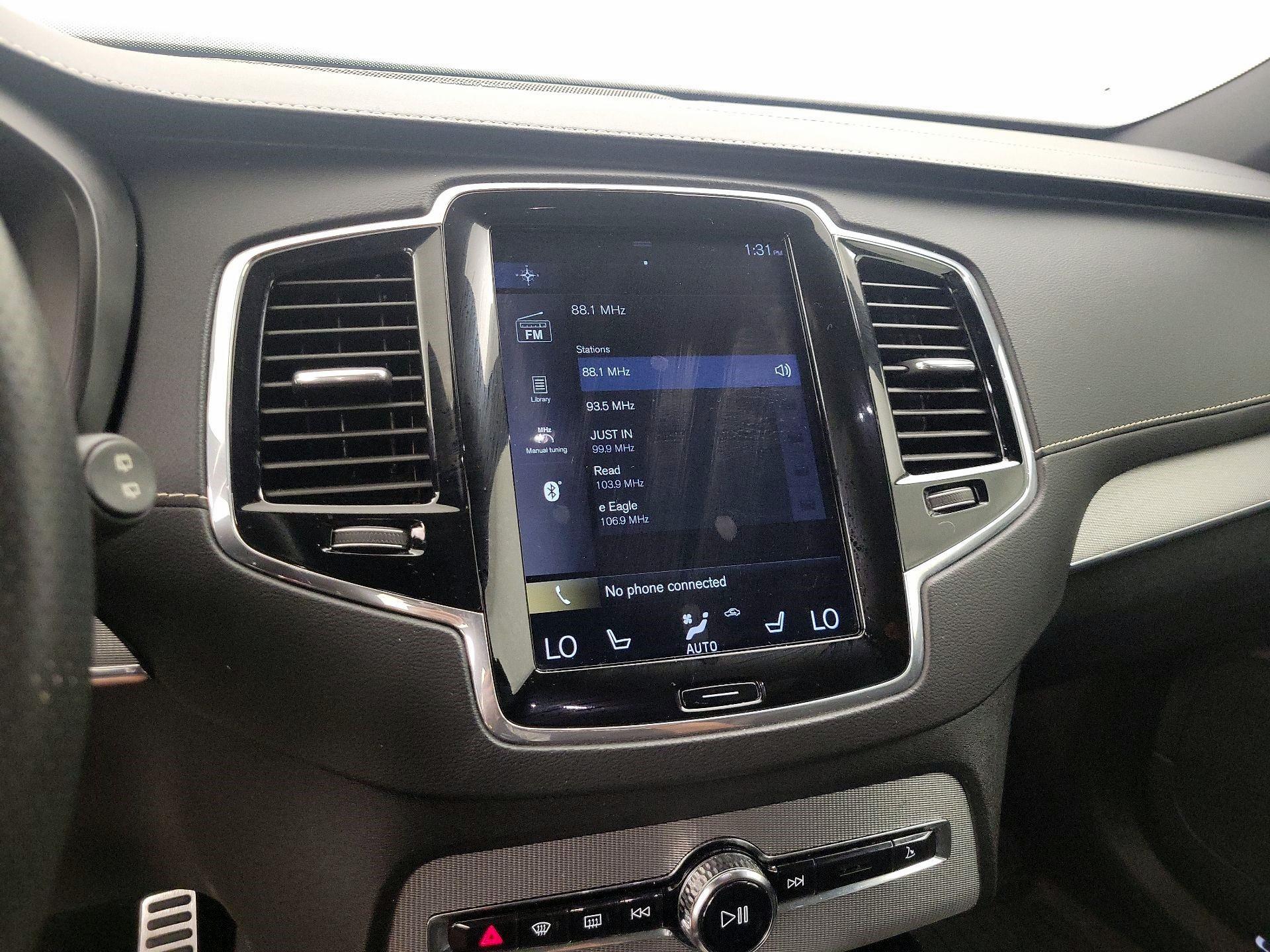Thumbnail: 2019 Volvo XC90 - 16