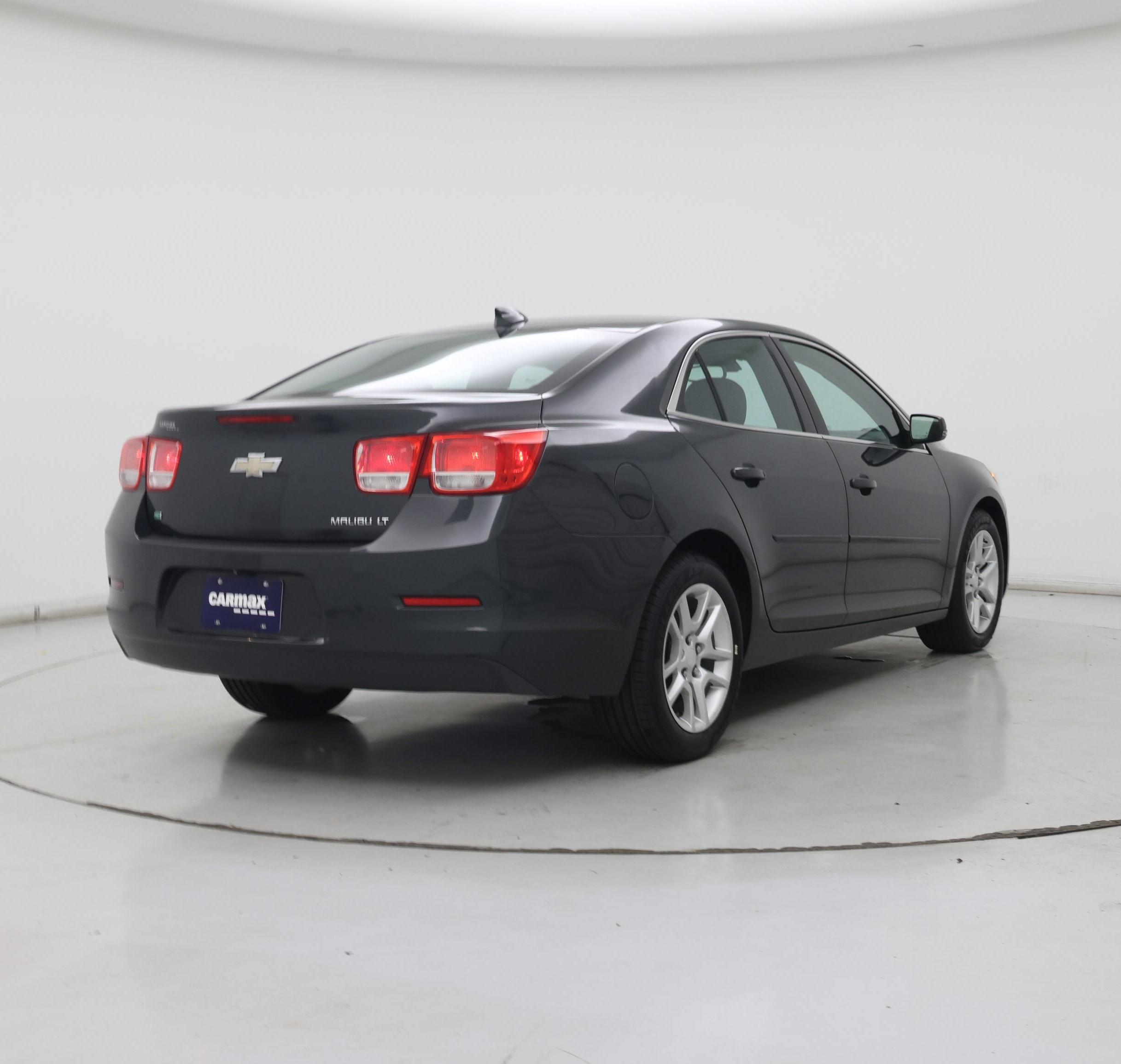 Thumbnail: 2015 Chevrolet Malibu - 8