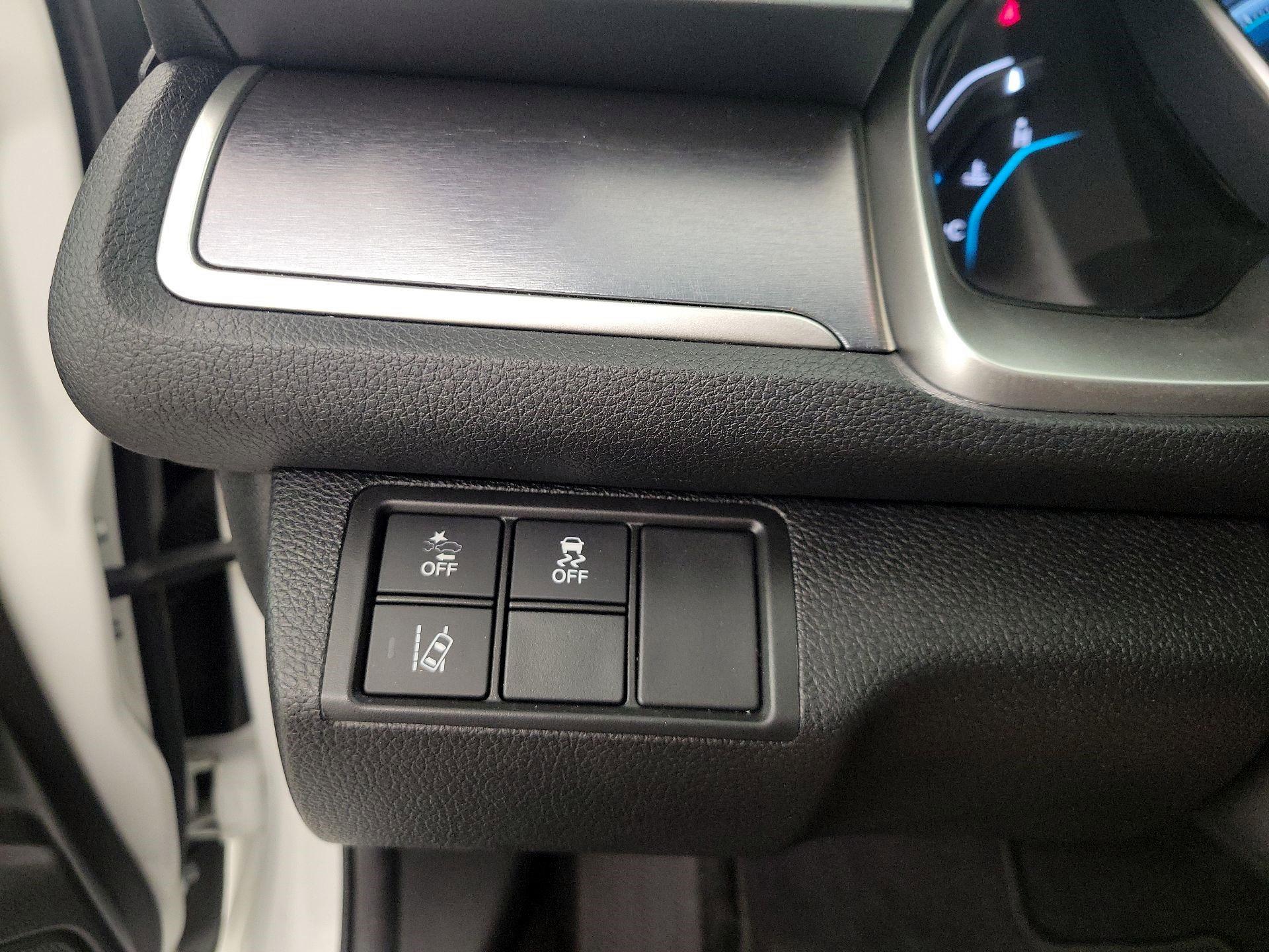 Thumbnail: 2016 Honda Civic - 13
