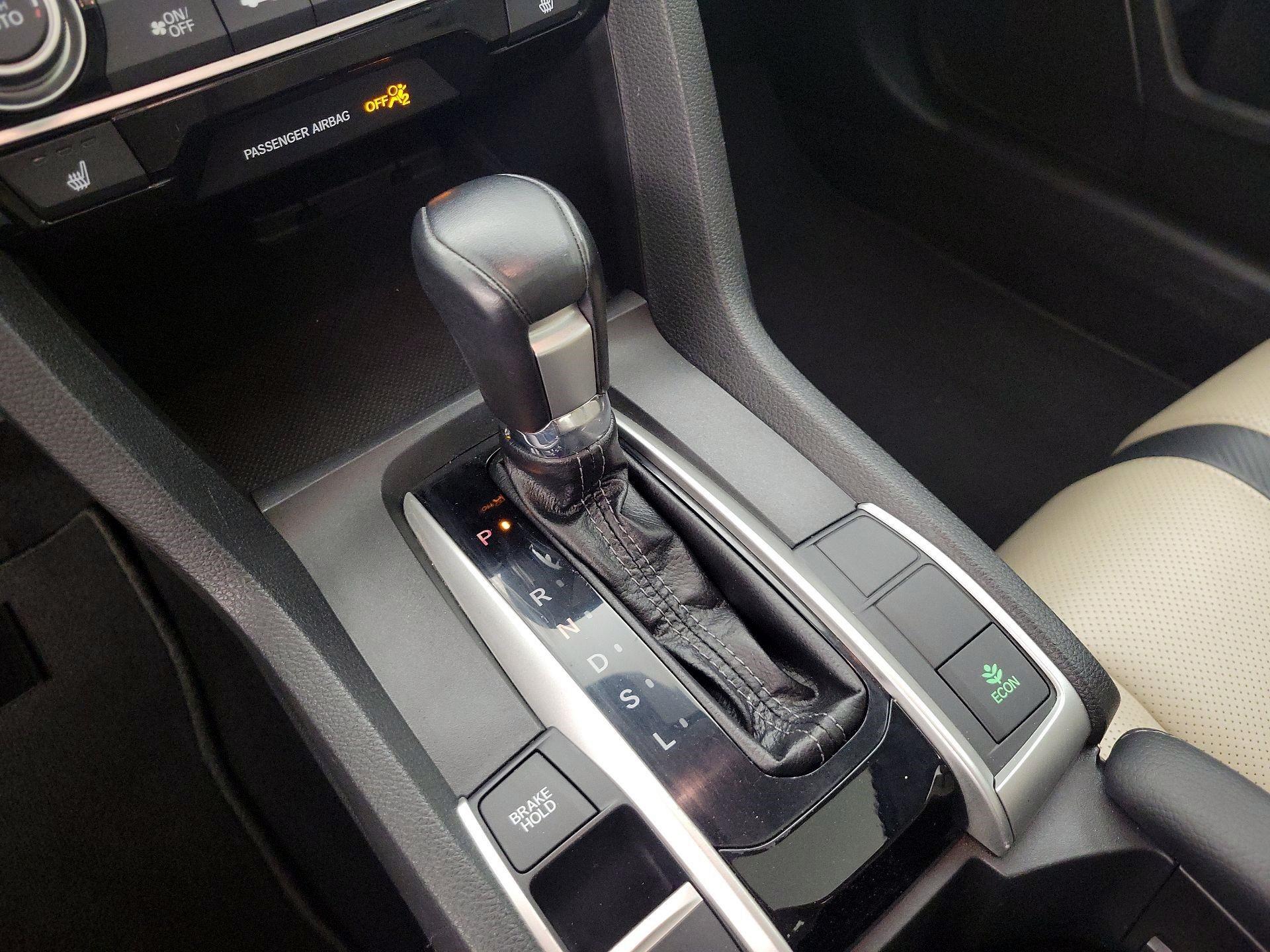 Thumbnail: 2016 Honda Civic - 17