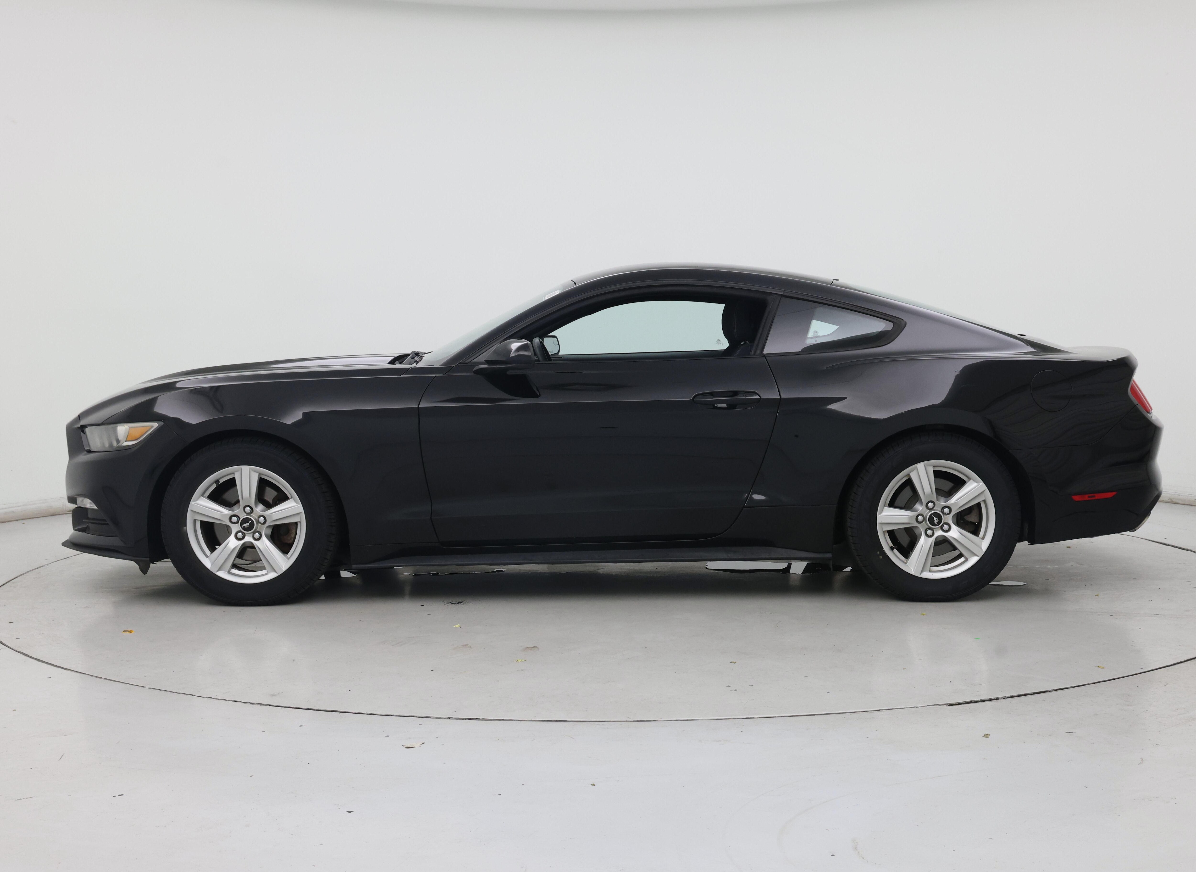 Thumbnail: 2015 Ford Mustang - 3