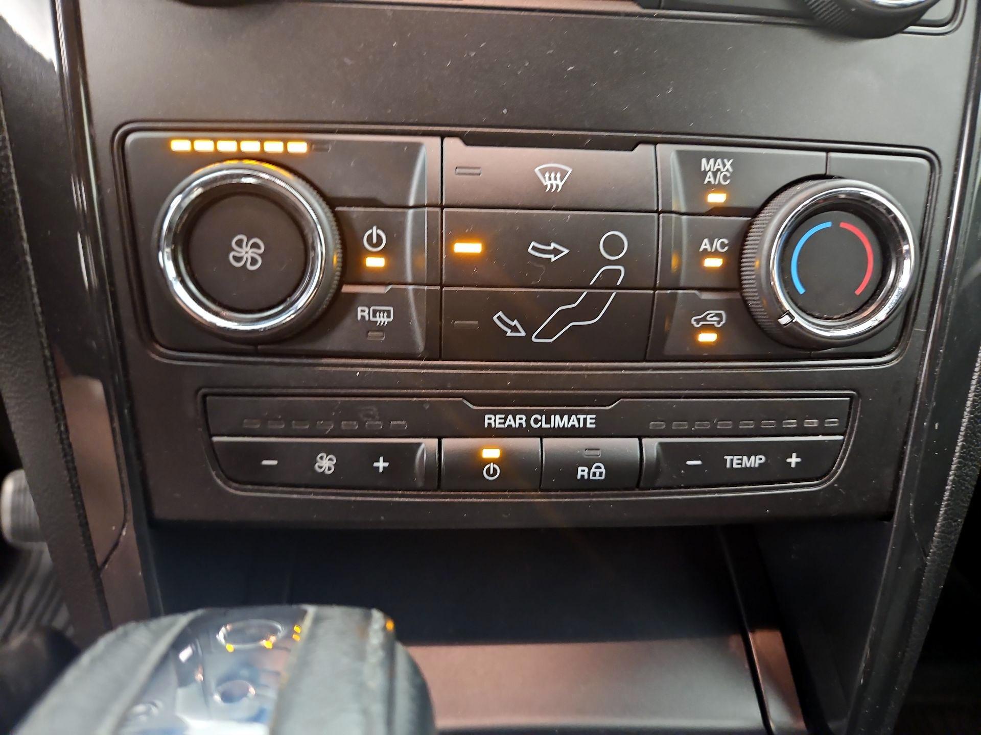 Thumbnail: 2018 Ford Explorer - 16