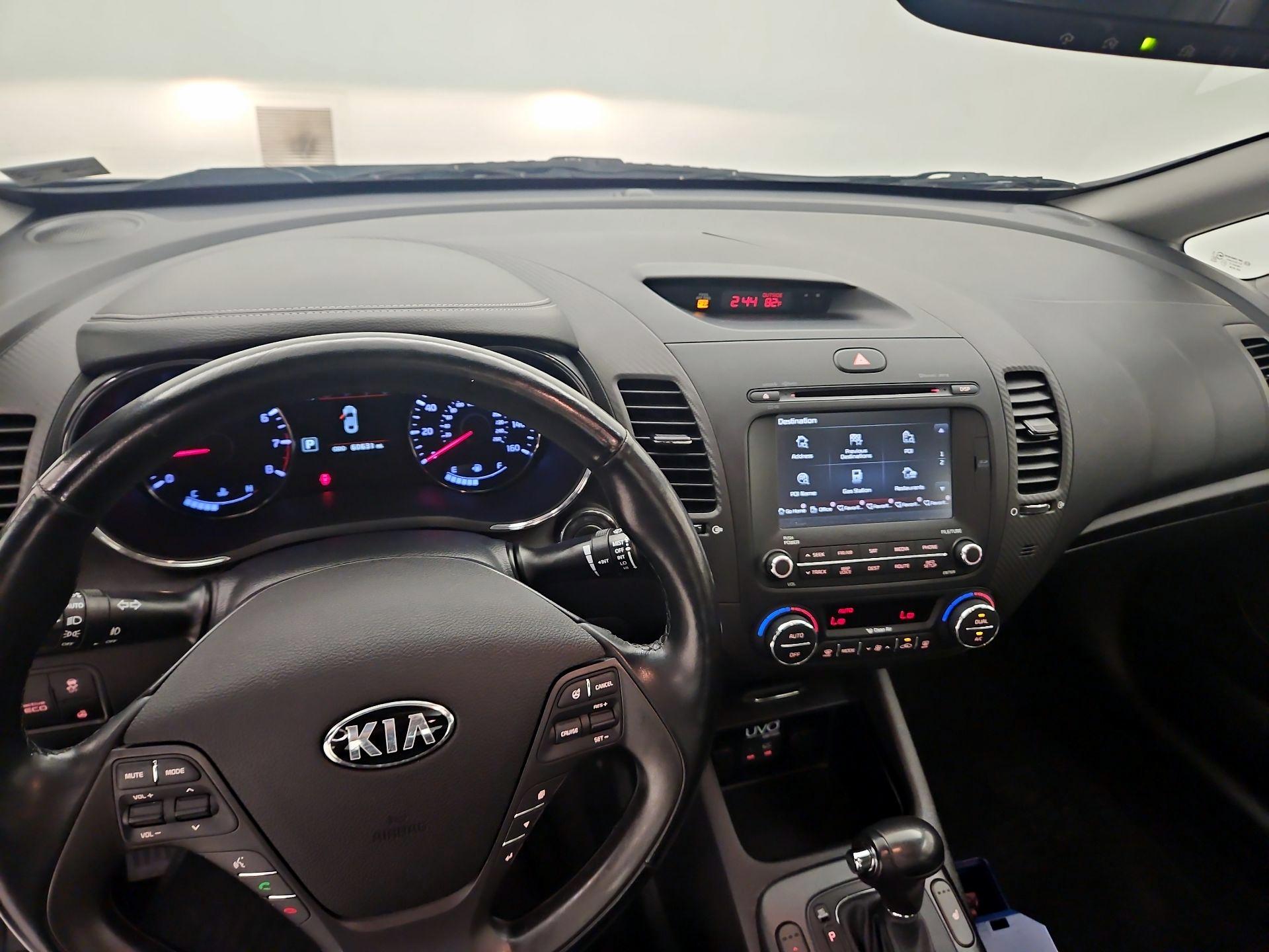 Thumbnail: 2014 Kia Cadenza - 9