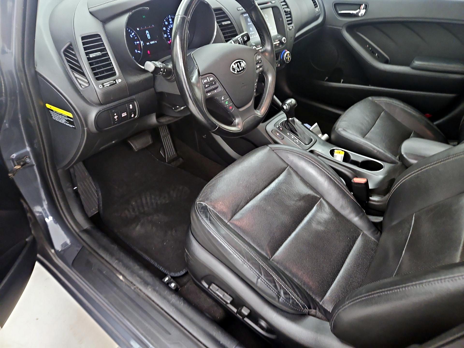 Thumbnail: 2014 Kia Cadenza - 11
