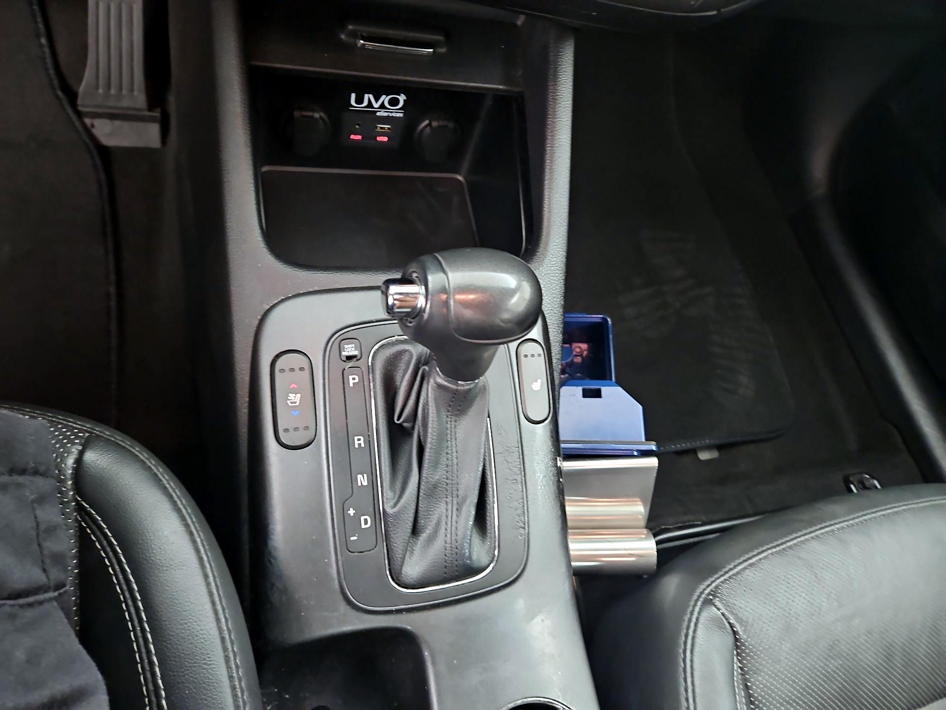 Thumbnail: 2014 Kia Cadenza - 18