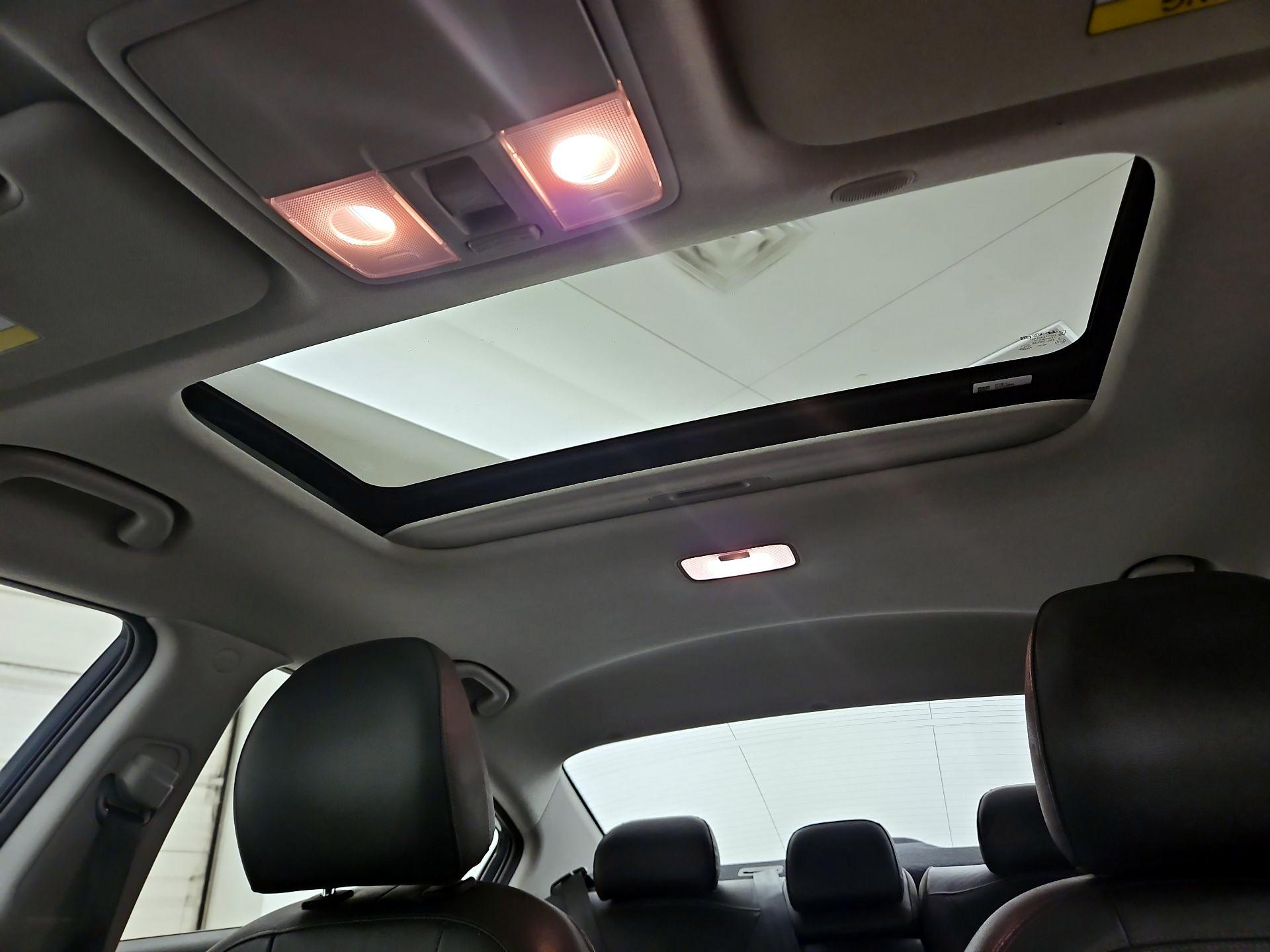 Thumbnail: 2014 Kia Cadenza - 20