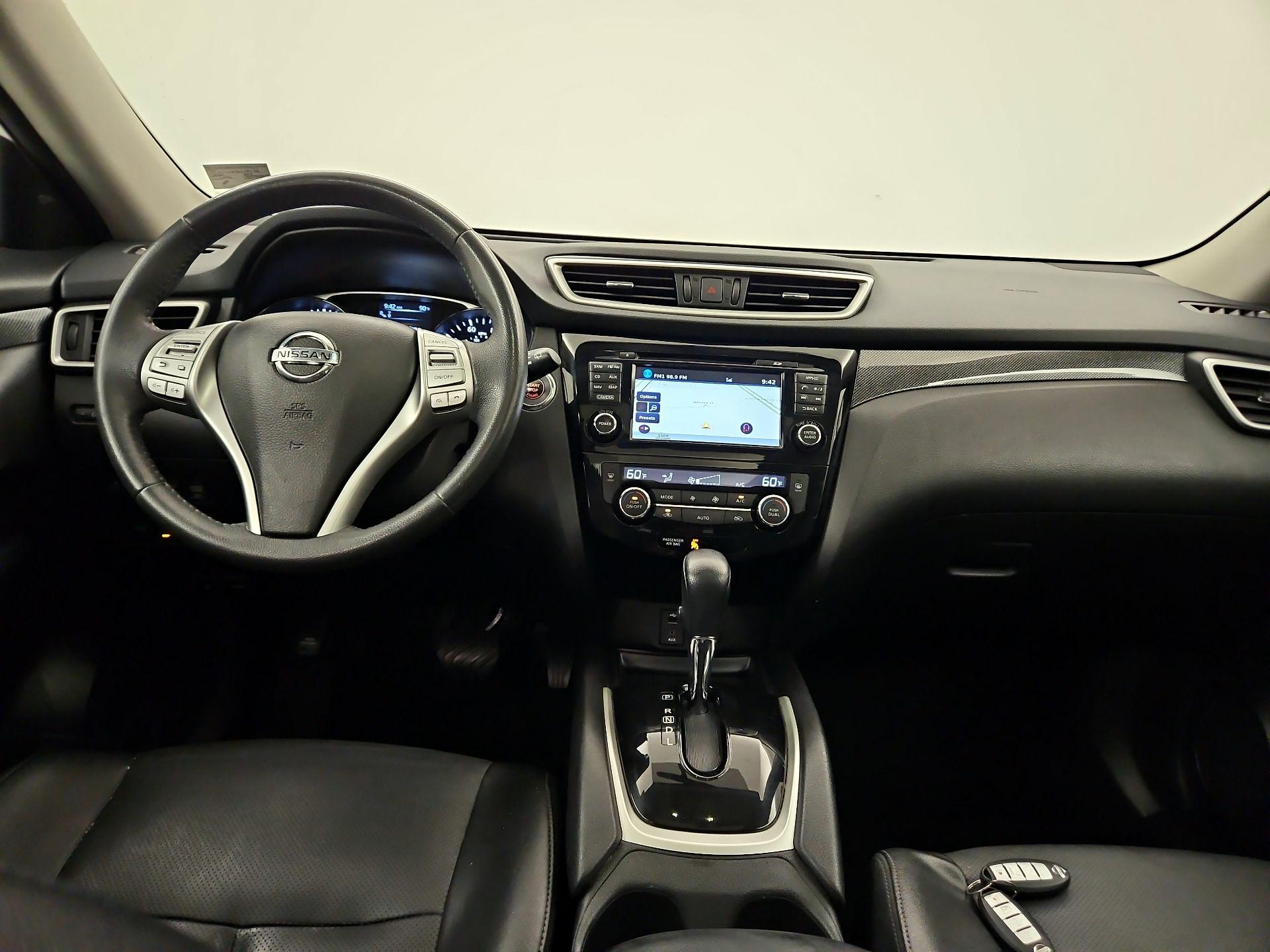 Thumbnail: 2016 Nissan Rogue - 9