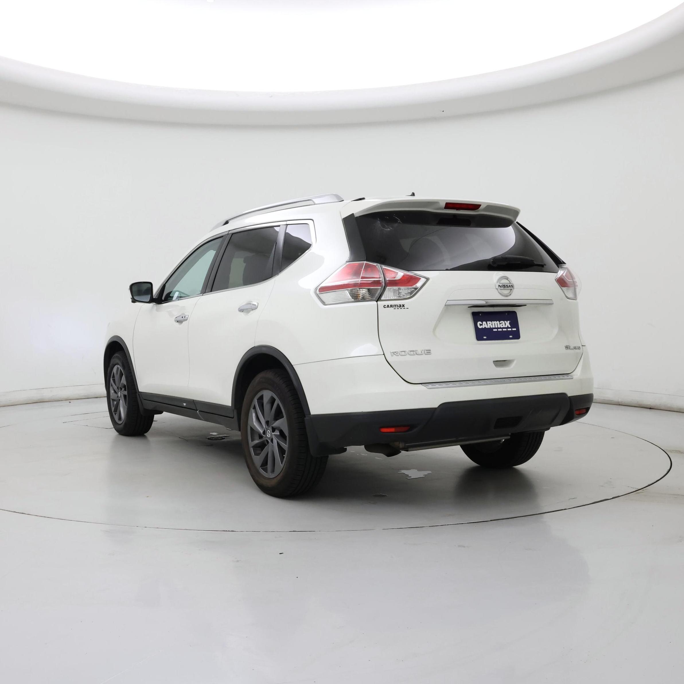 Thumbnail: 2016 Nissan Rogue - 2