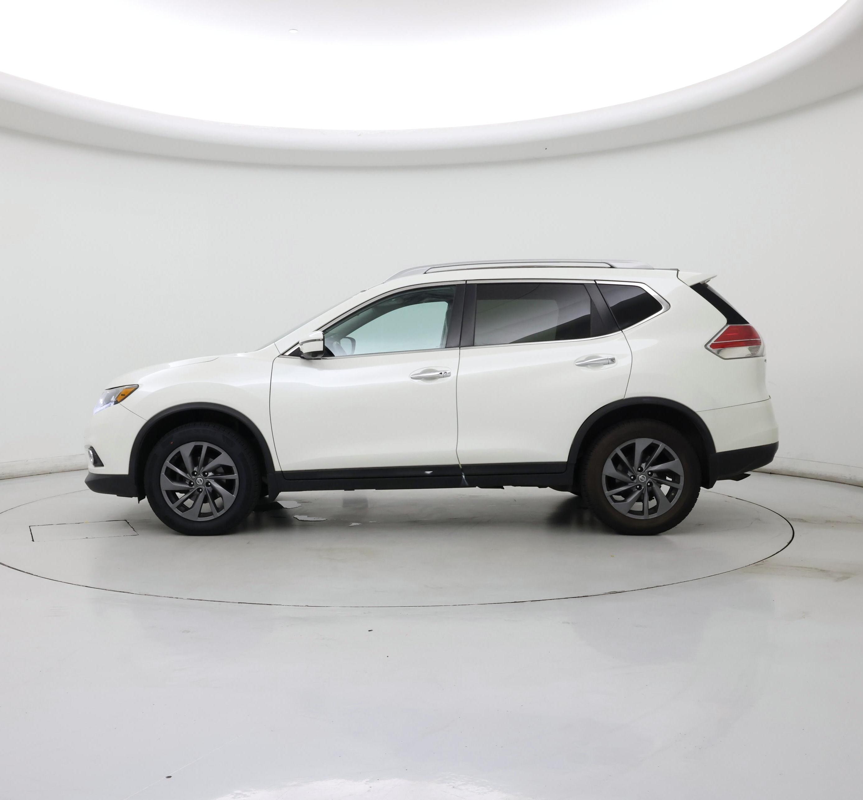 Thumbnail: 2016 Nissan Rogue - 3