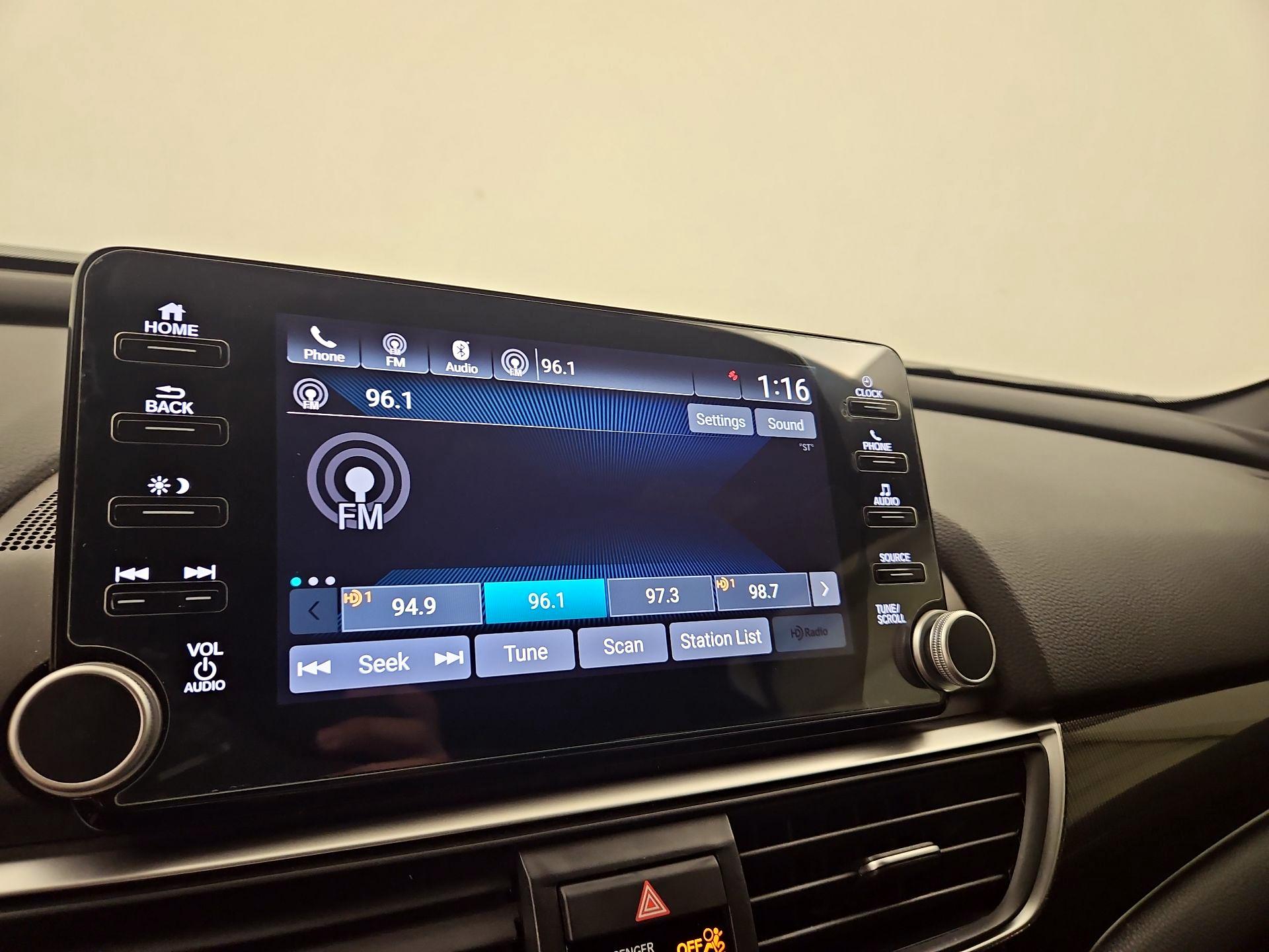 Thumbnail: 2018 Honda Accord - 15