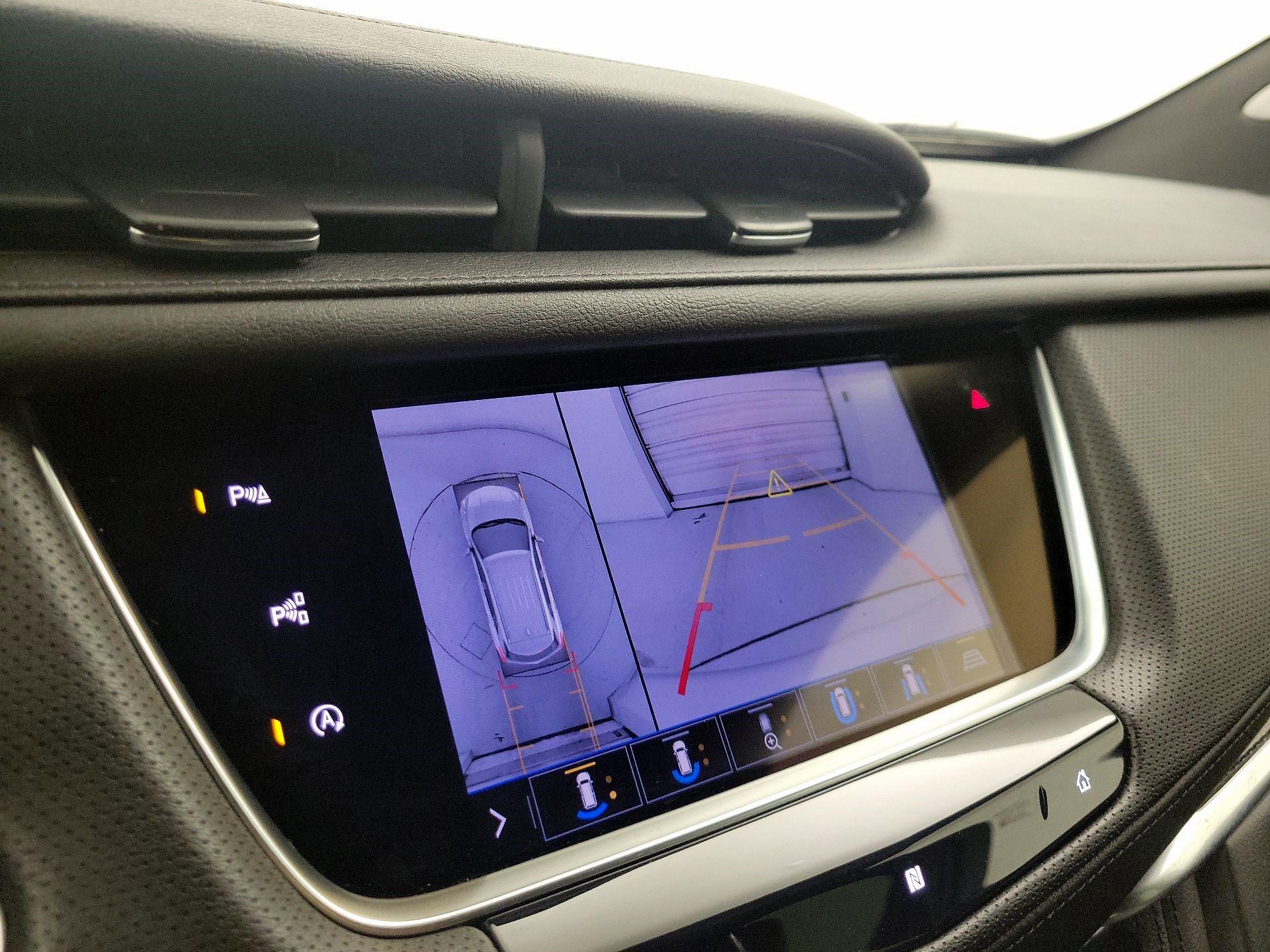 Thumbnail: 2020 Cadillac XT5 - 15