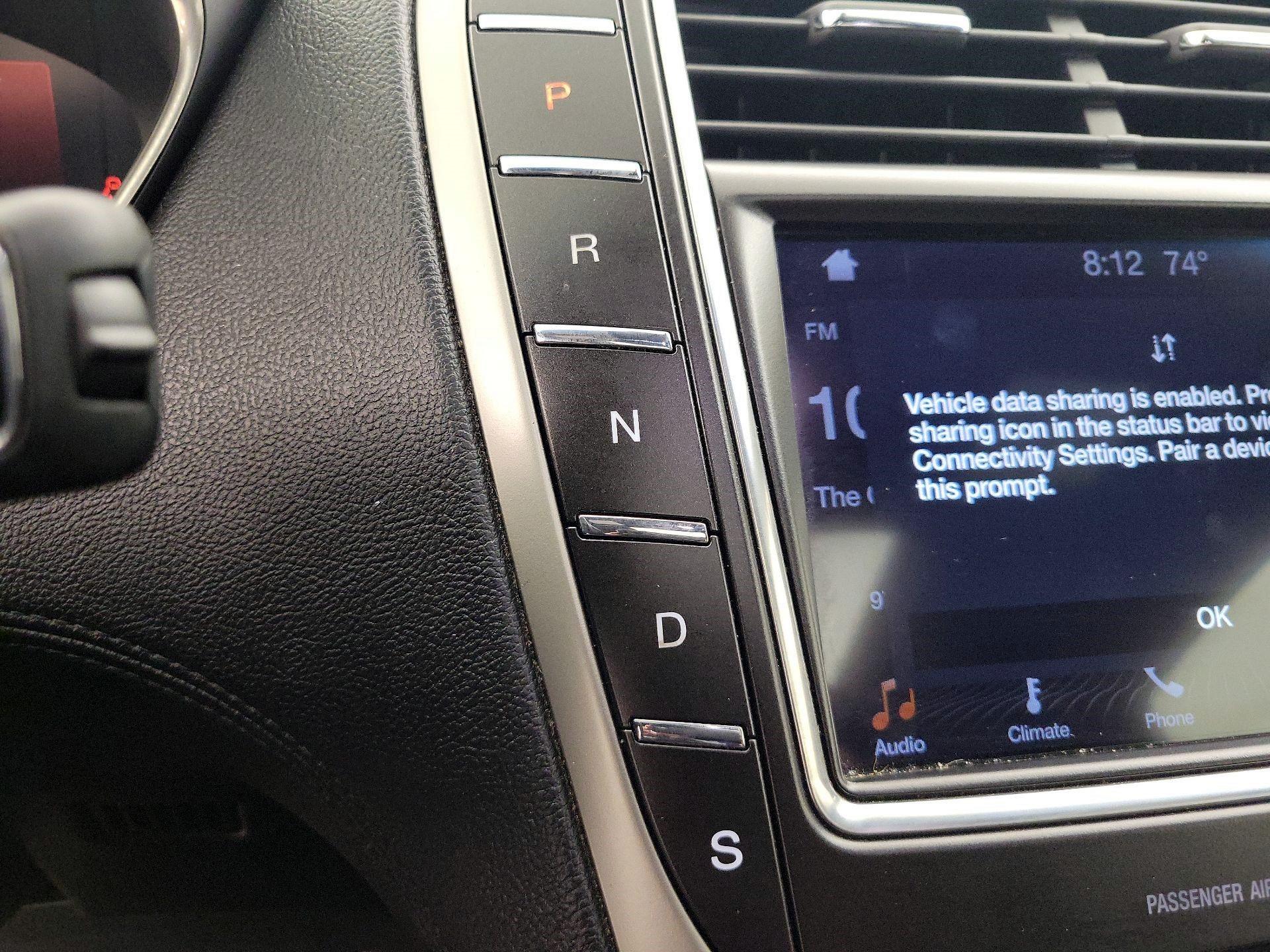Thumbnail: 2019 Lincoln Nautilus - 18