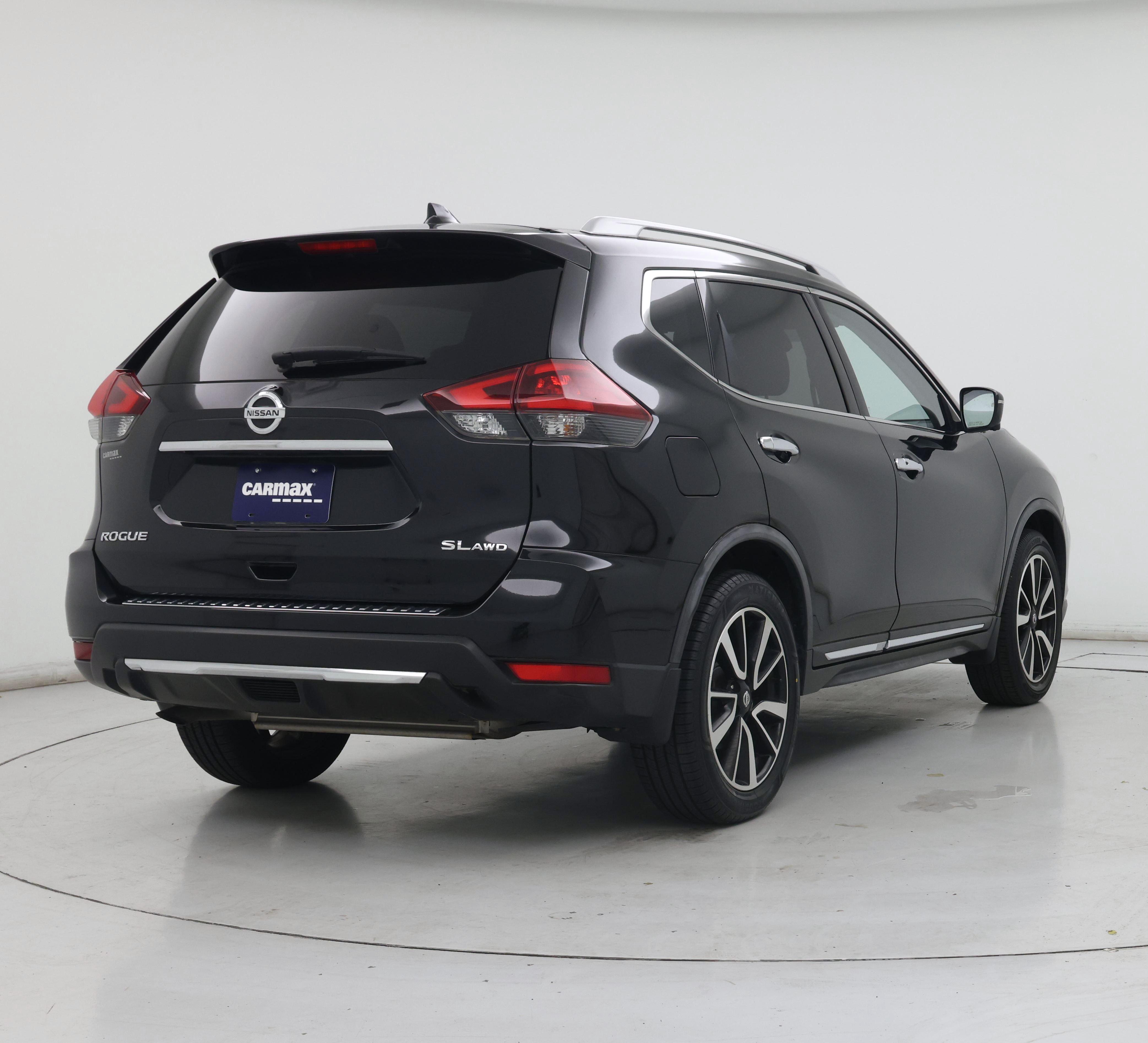 Thumbnail: 2018 Nissan Rogue - 8