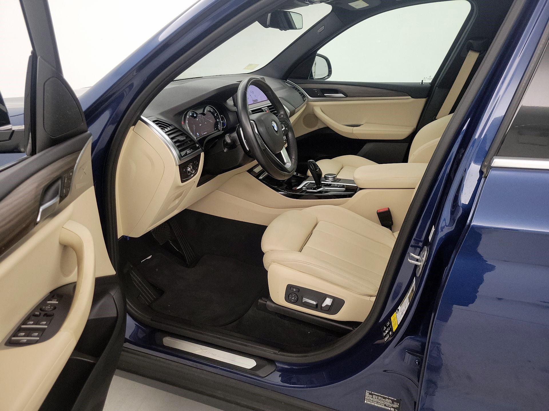 Thumbnail: 2019 BMW X3 - 11