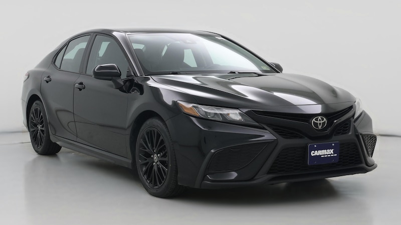 2021 Toyota Camry SE Hero Image