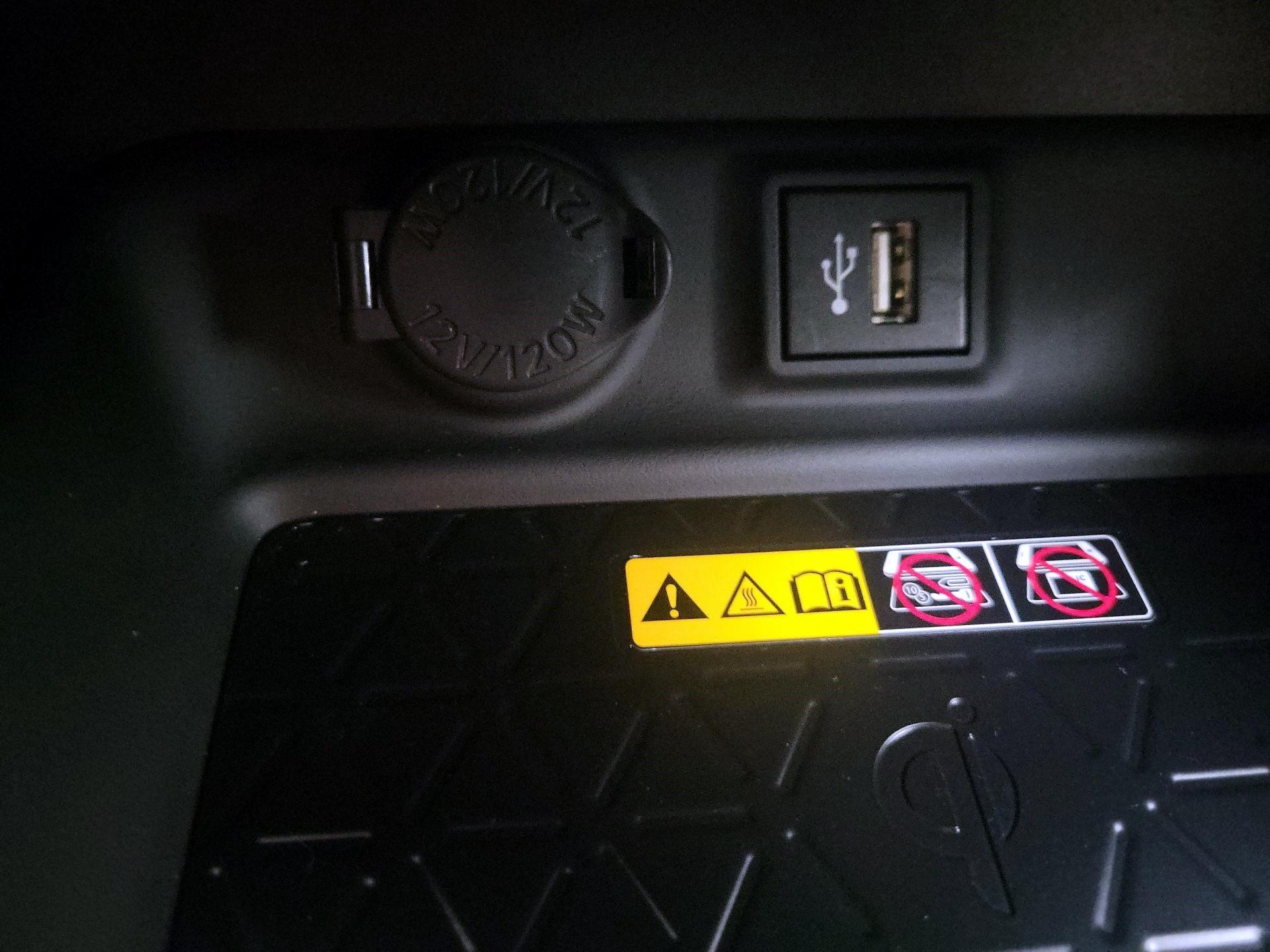Thumbnail: 2024 Toyota RAV4 - 18