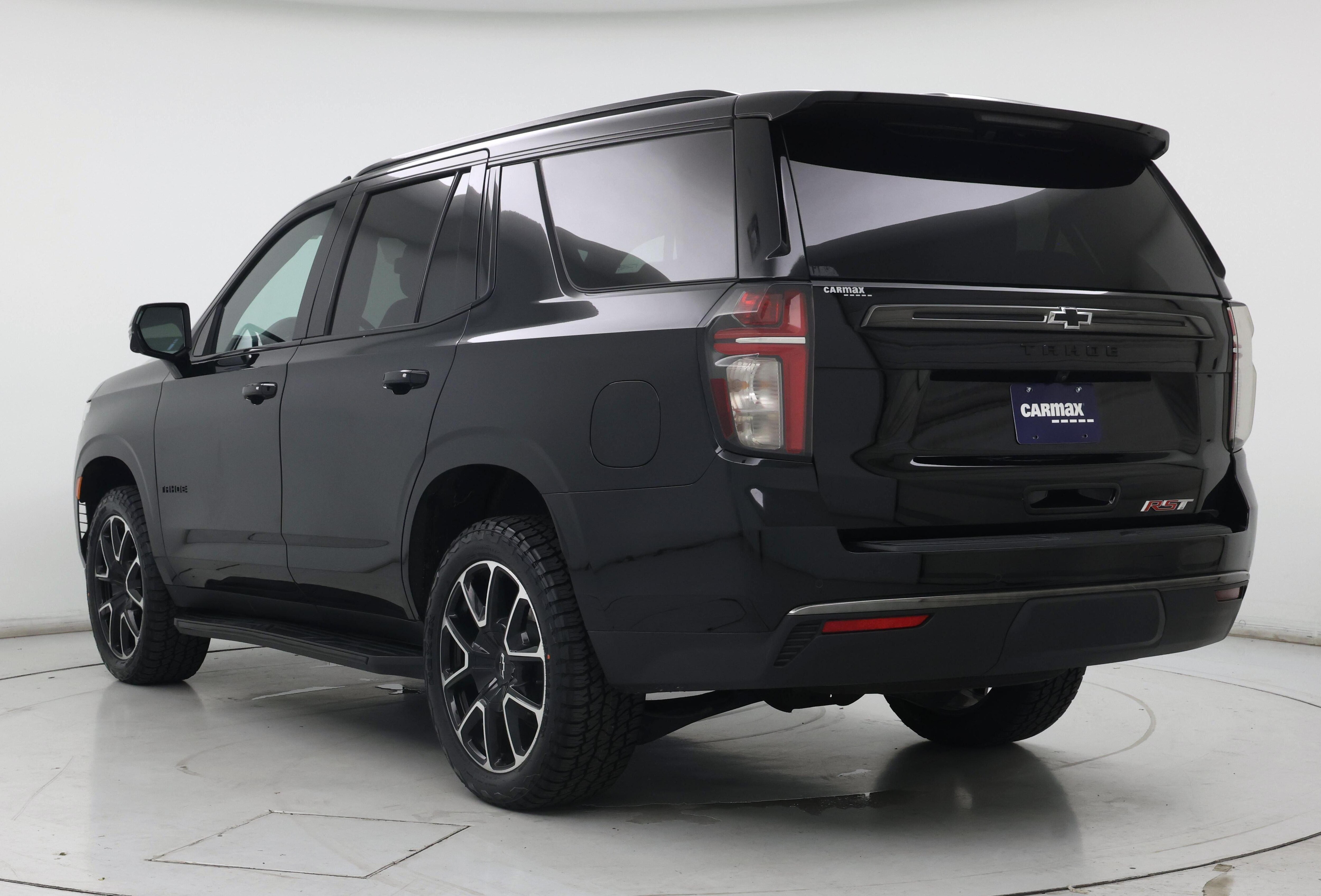Thumbnail: 2022 Chevrolet Tahoe - 2