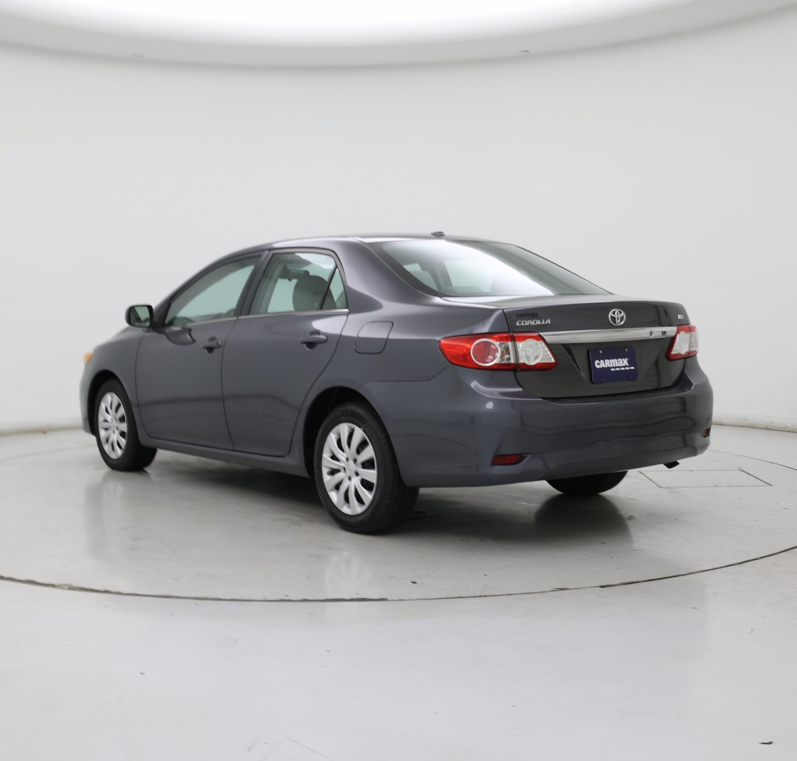 Thumbnail: 2013 Toyota Corolla - 2